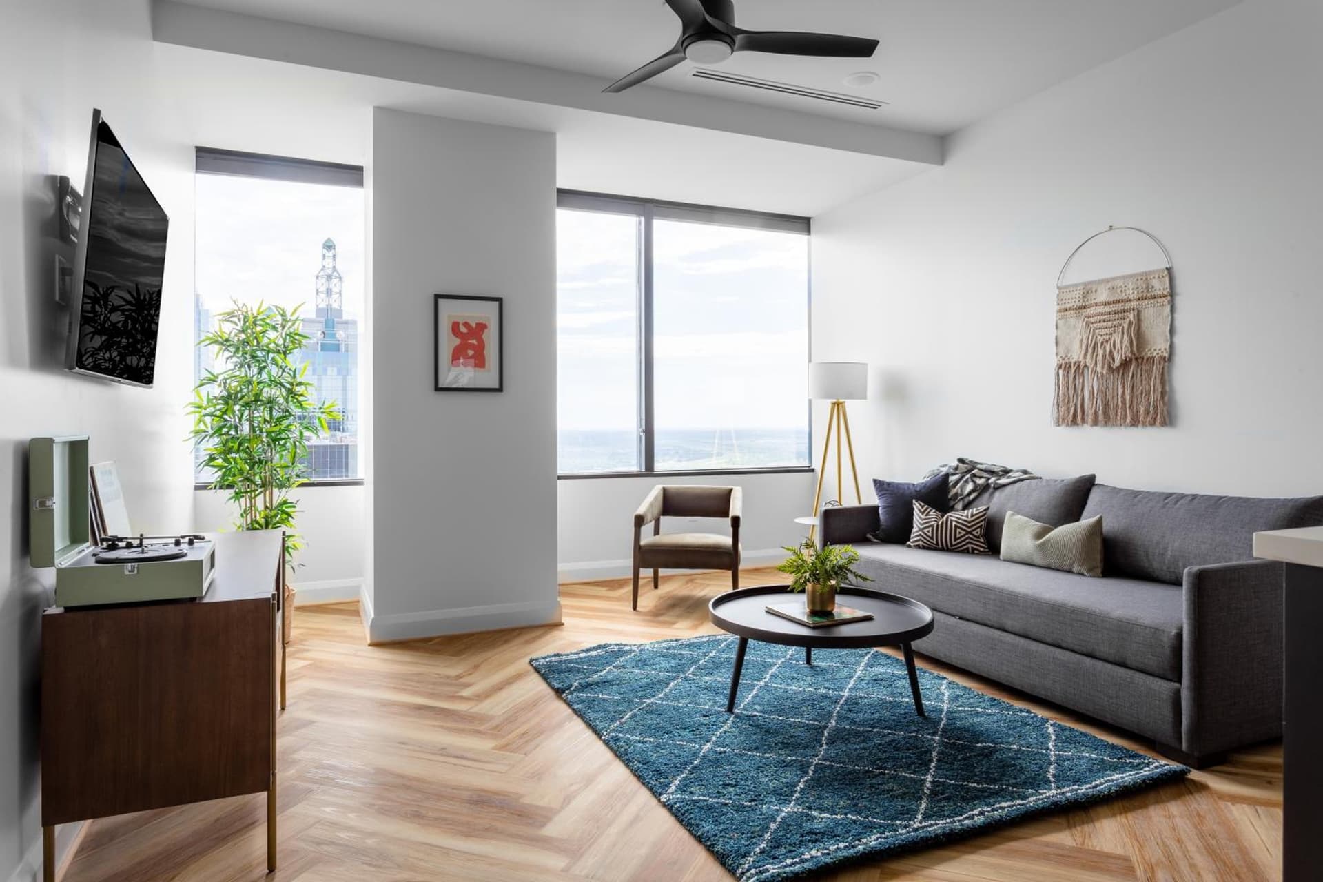 Mint House Dallas Downtown By Kasa gallery photo in Dallas, TX — image 26