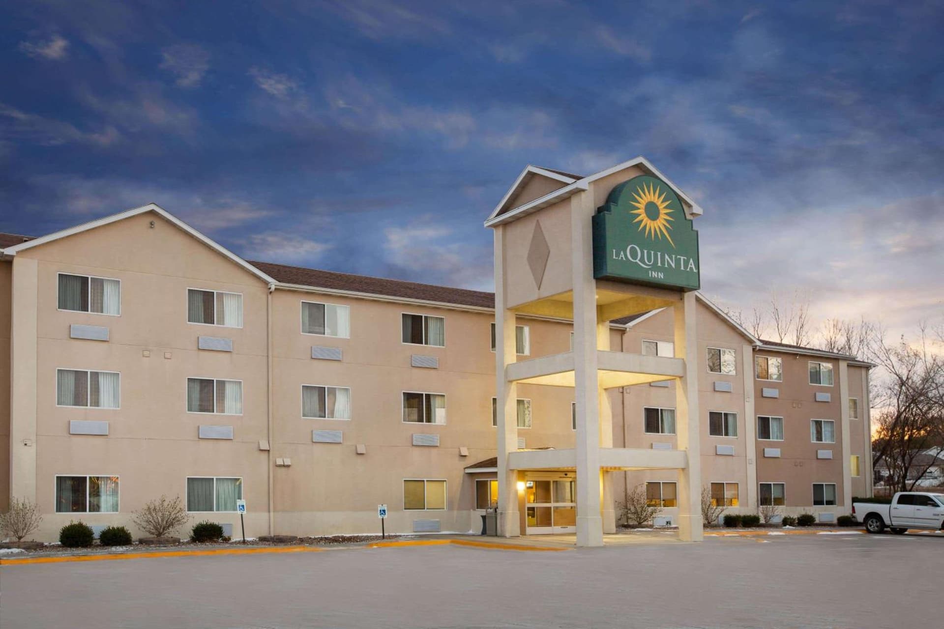 La Quinta Inn by Wyndham Lincoln, Nebraska gallery photo in Lincoln, NE — image 57