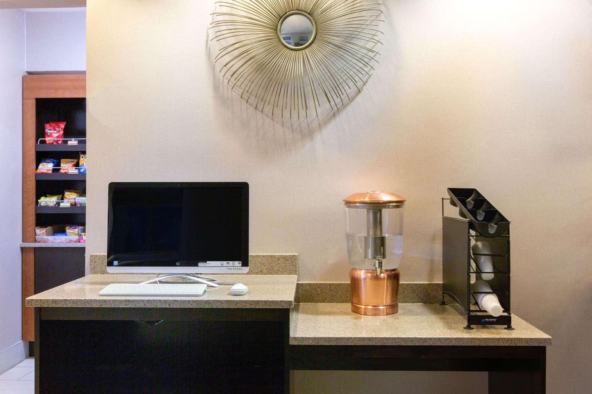 La Quinta Inn by Wyndham Lincoln, Nebraska gallery photo in Lincoln, NE — image 58