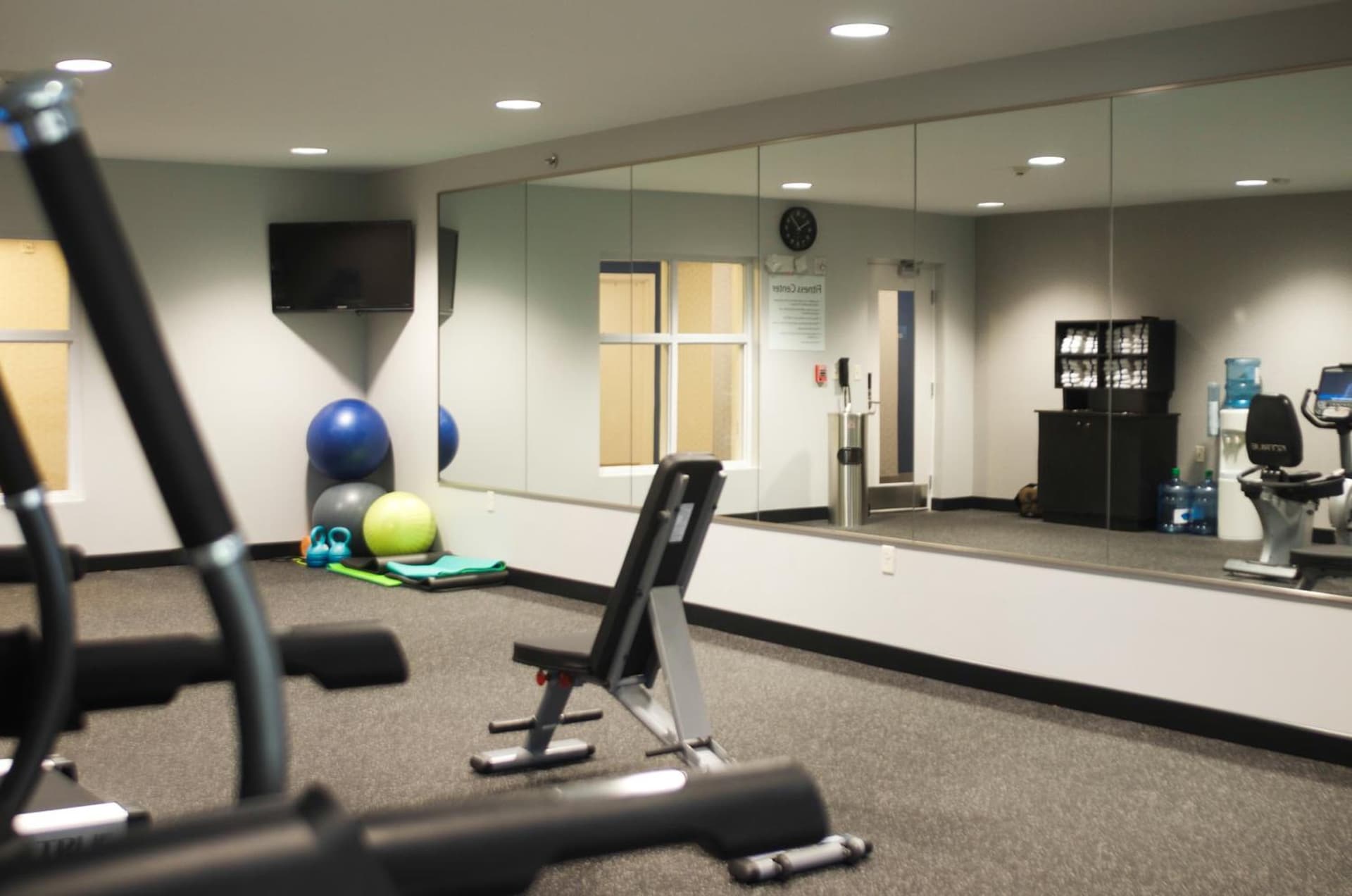 Holiday Inn Express Hickory - Hickory Mart by IHG gallery photo in Hickory, NC — image 31