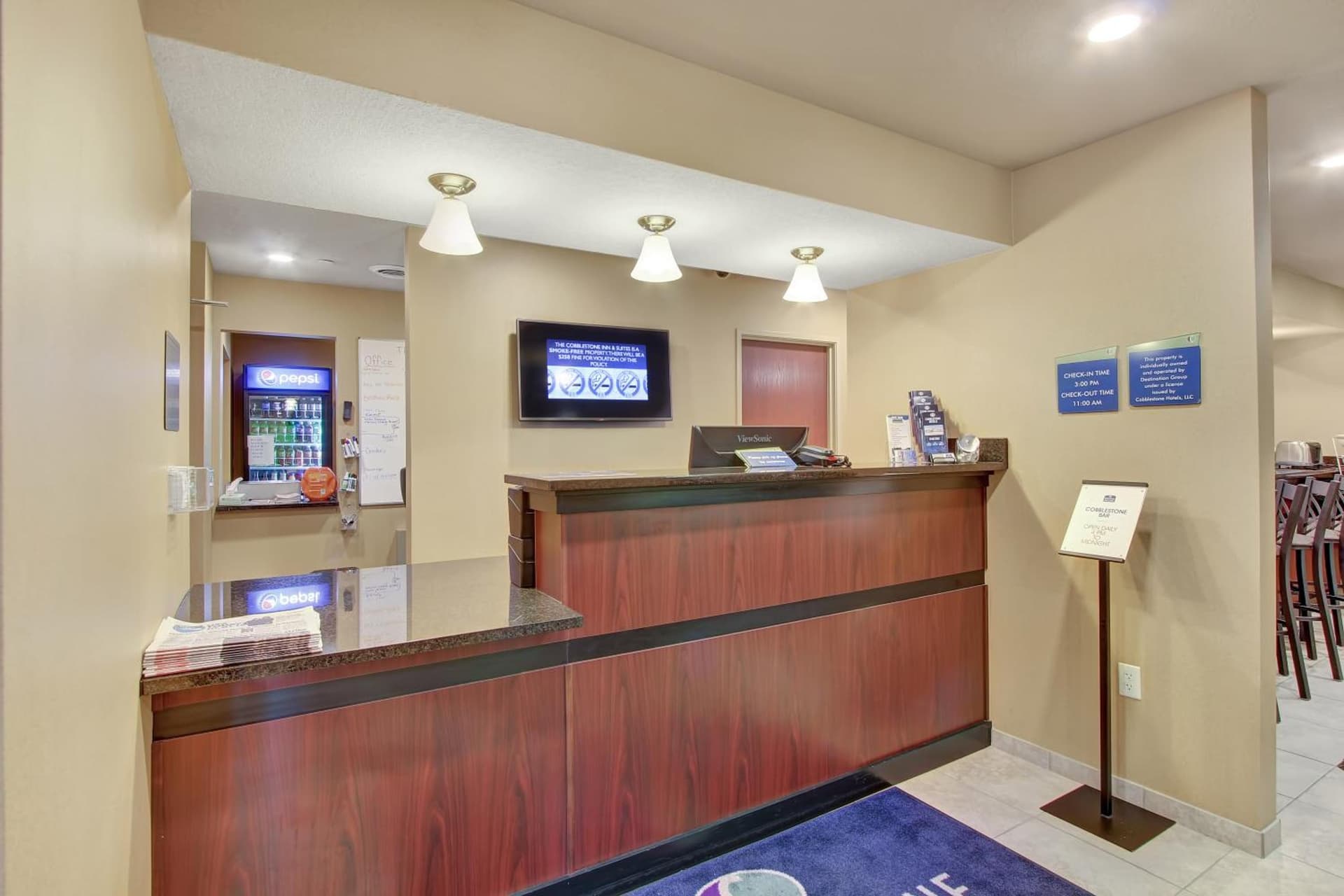 Cobblestone Hotel & Suites - Waynesboro gallery photo in Rouzerville, PA — image 17