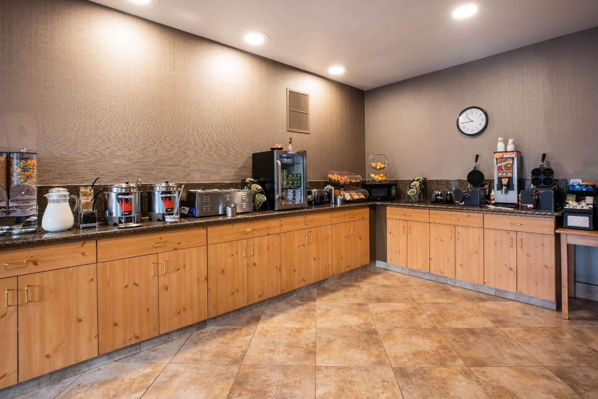 La Quinta by Wyndham Eugene gallery photo in Eugene, OR — image 21
