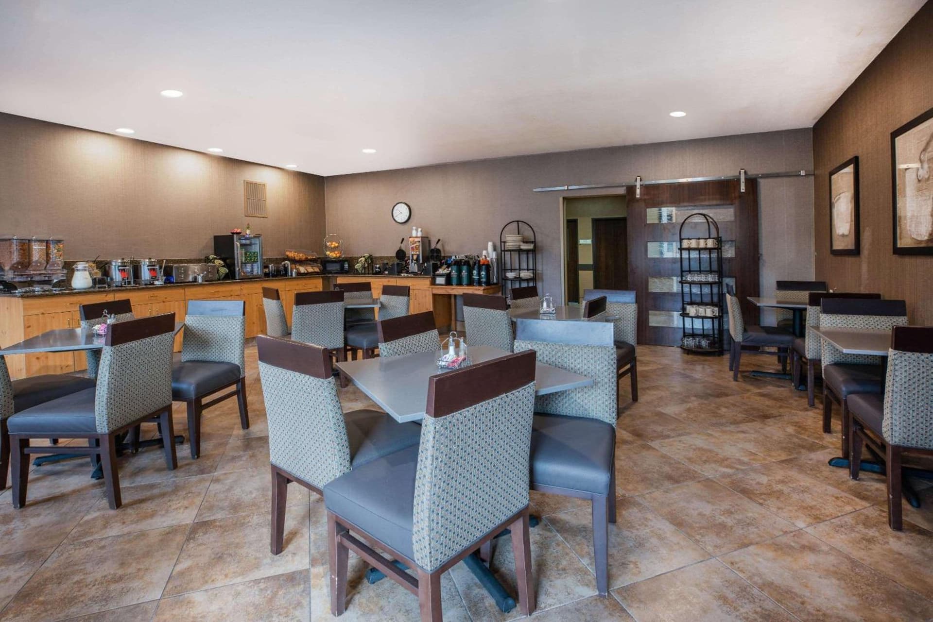 La Quinta by Wyndham Eugene gallery photo in Eugene, OR — image 44