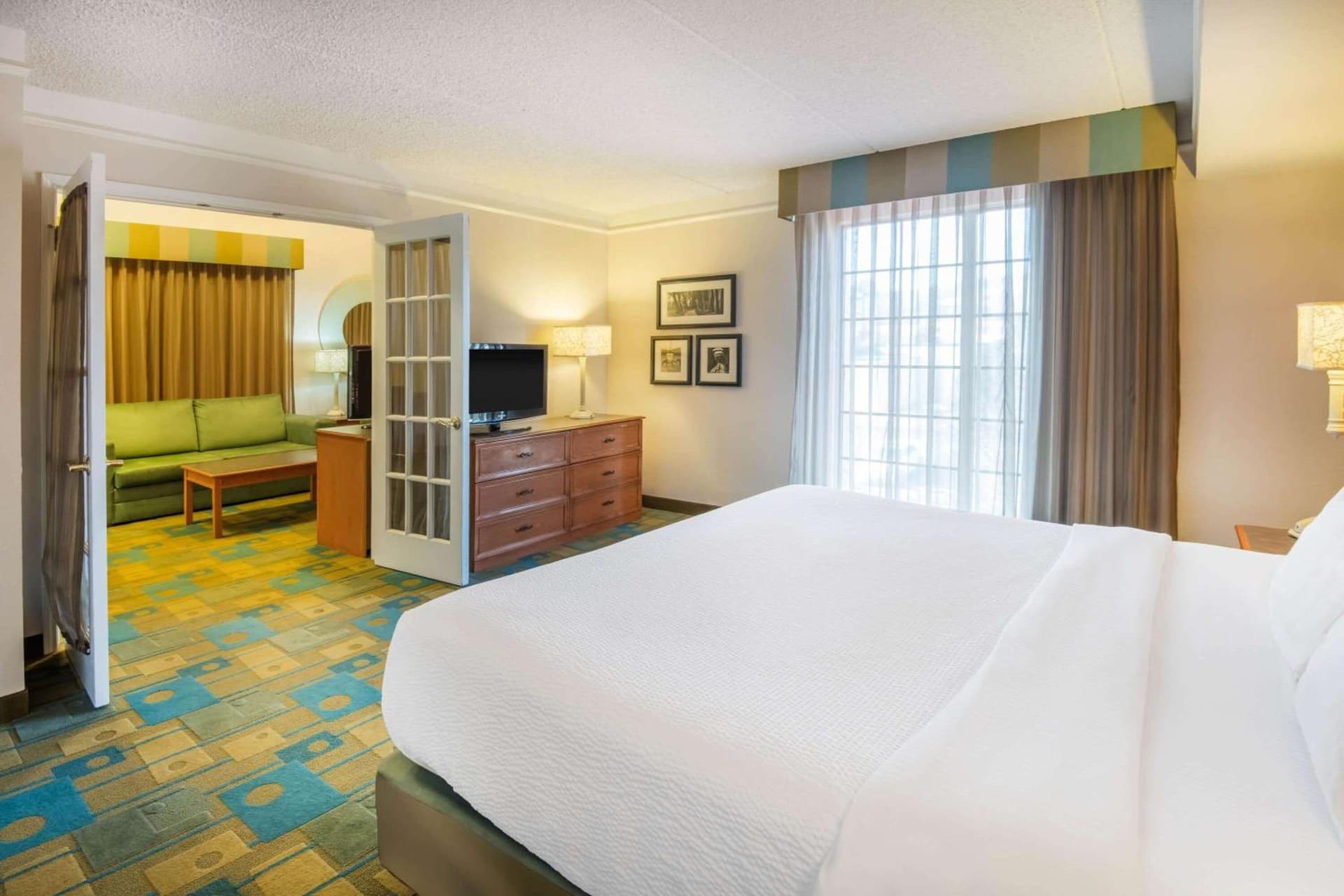 La Quinta Inn by Wyndham Colorado Springs Garden of the Gods gallery photo in Colorado Springs, CO — image 17