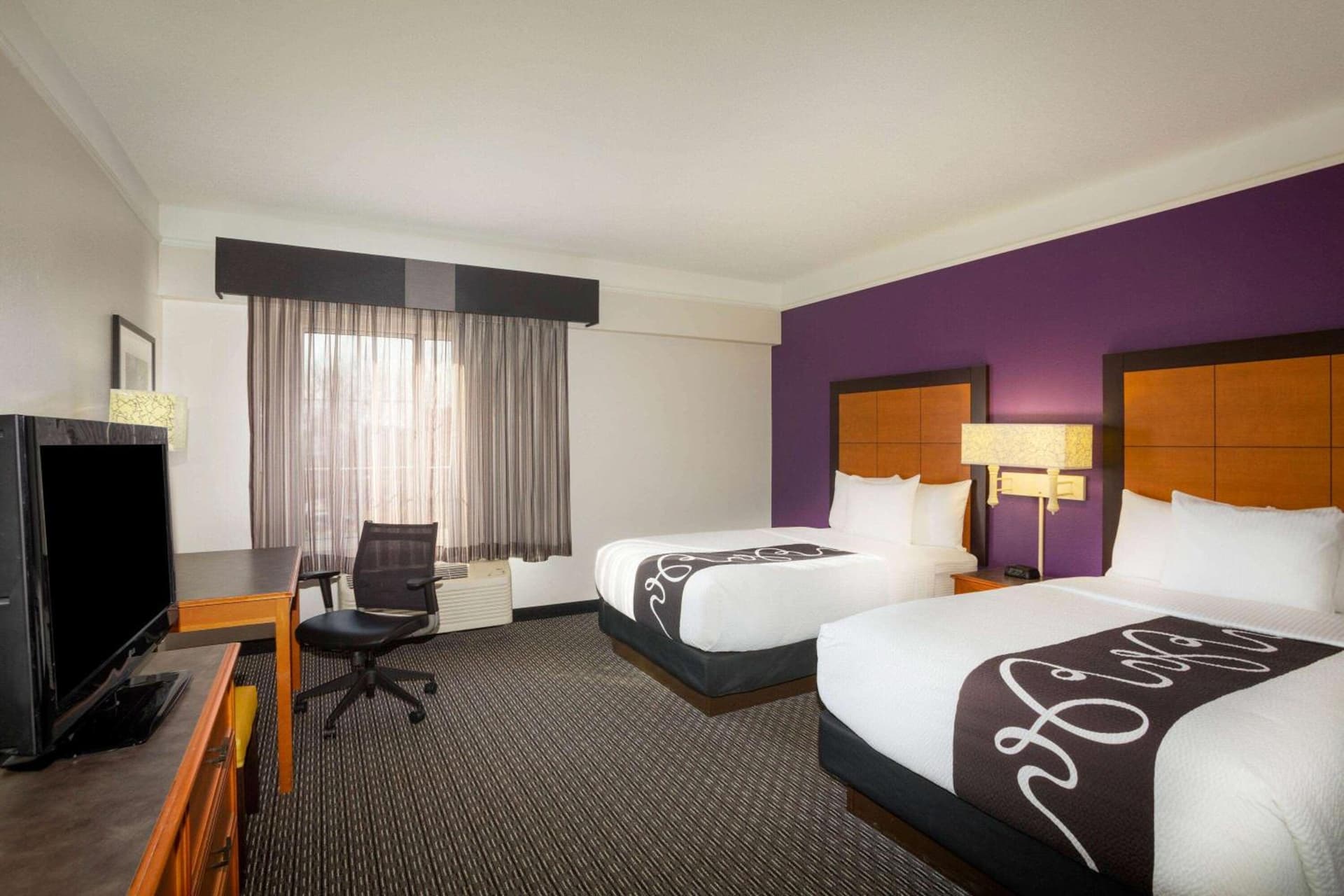 La Quinta by Wyndham St. Louis Westport gallery photo in Saint Louis, MO — image 37