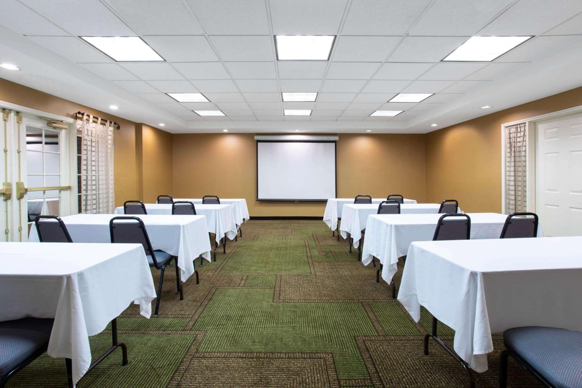 La Quinta by Wyndham Denver Southwest Lakewood gallery photo in Lakewood, CO — image 20