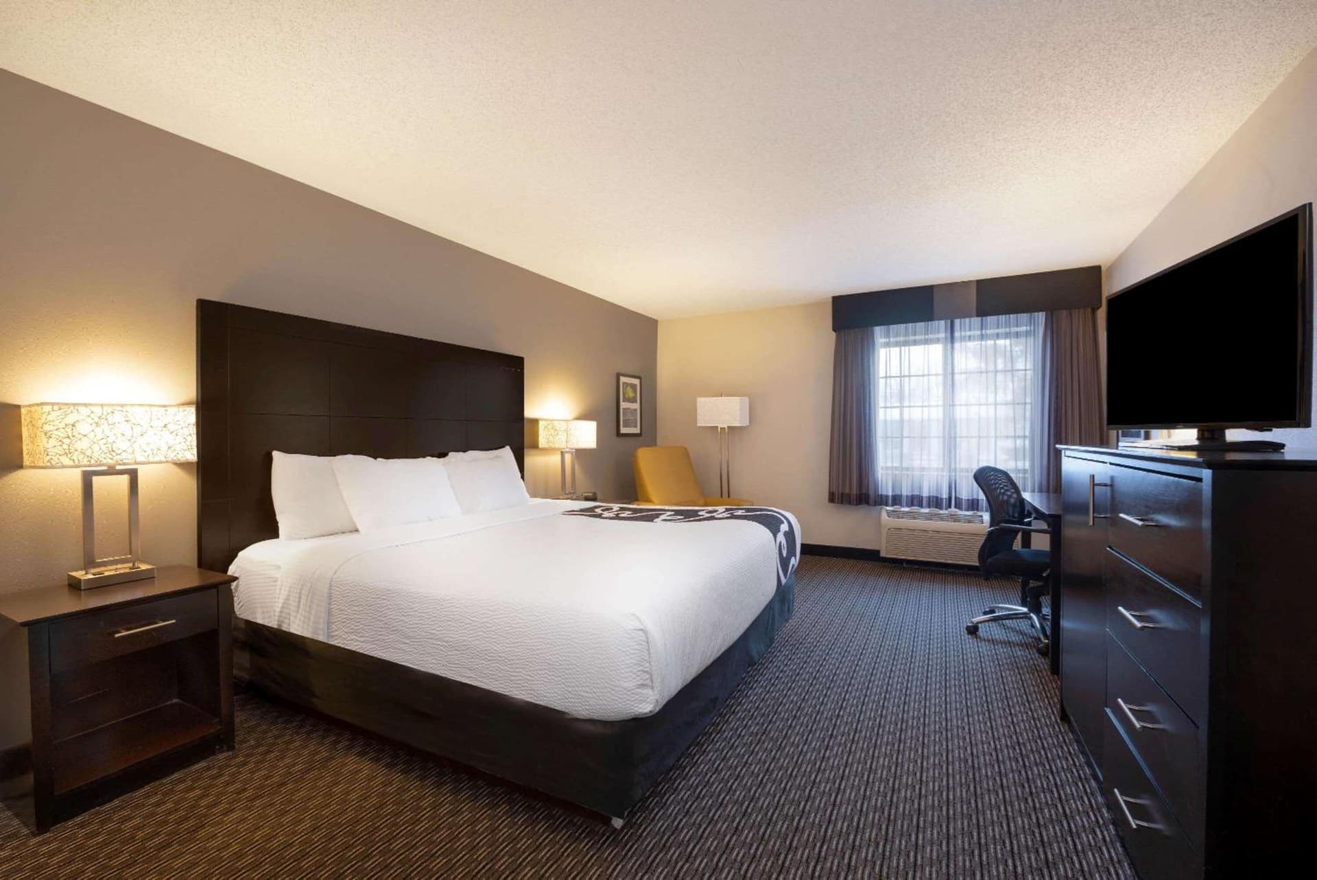 La Quinta by Wyndham Cleveland Macedonia gallery photo in Macedonia, OH — image 17