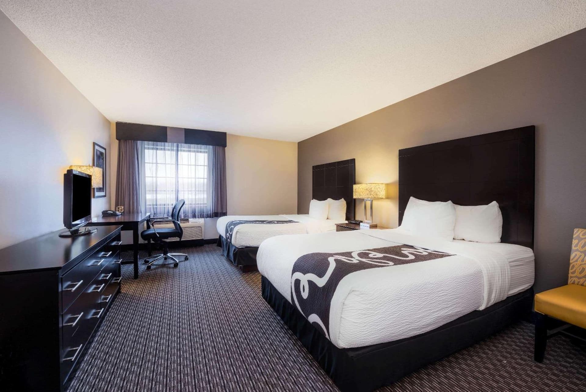 La Quinta by Wyndham Cleveland Macedonia gallery photo in Macedonia, OH — image 53