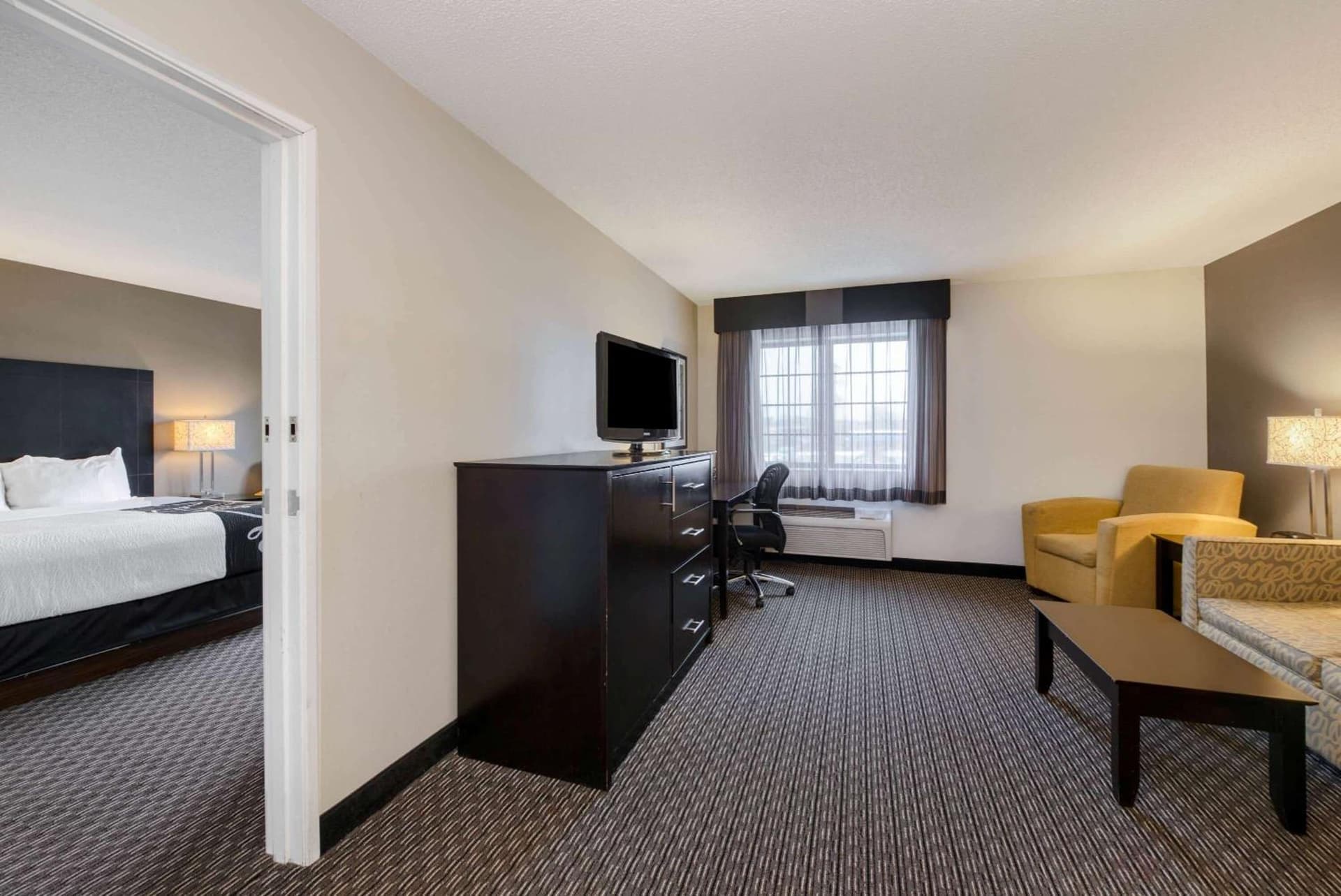 La Quinta by Wyndham Cleveland Macedonia gallery photo in Macedonia, OH — image 47