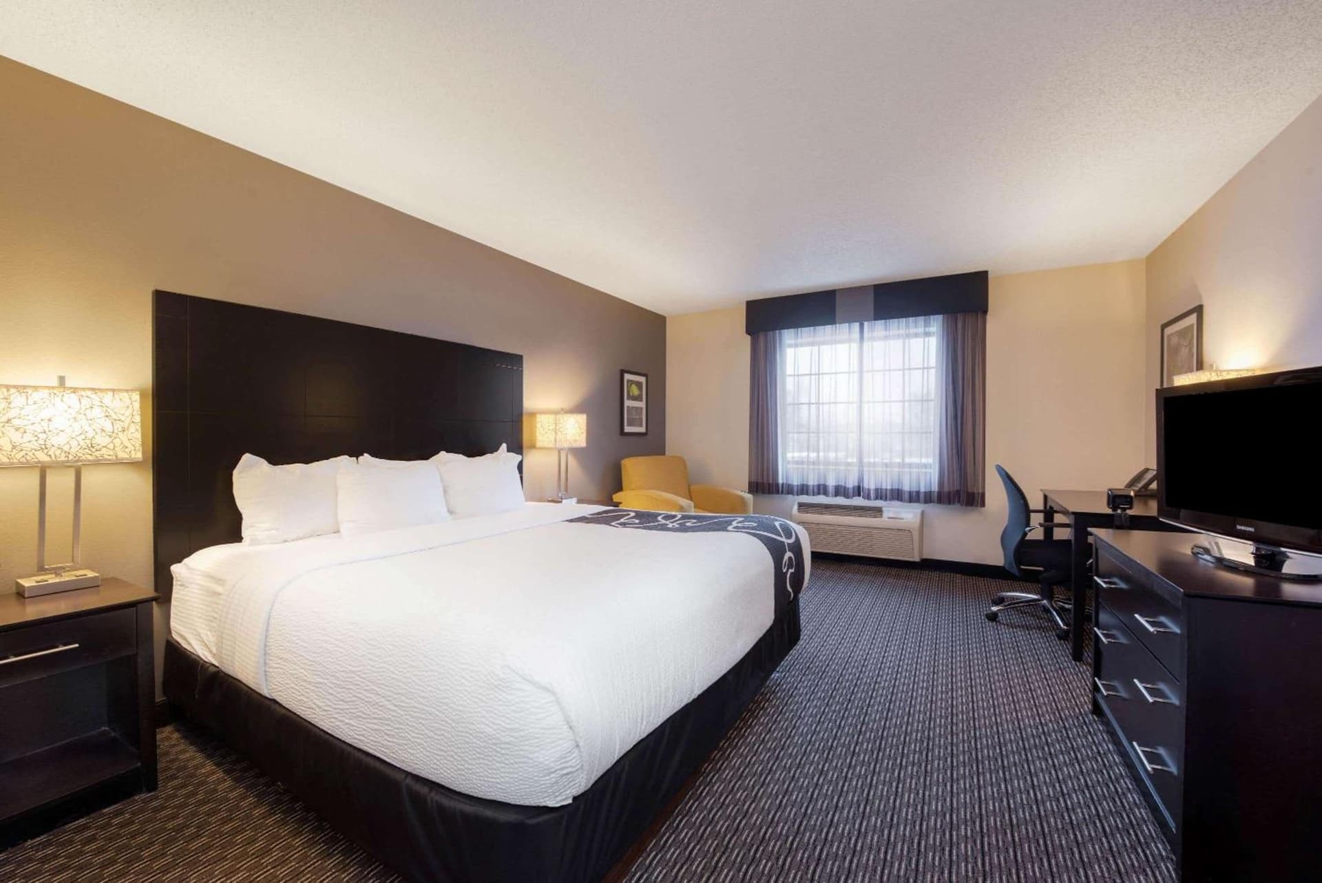 La Quinta by Wyndham Cleveland Macedonia gallery photo in Macedonia, OH — image 46