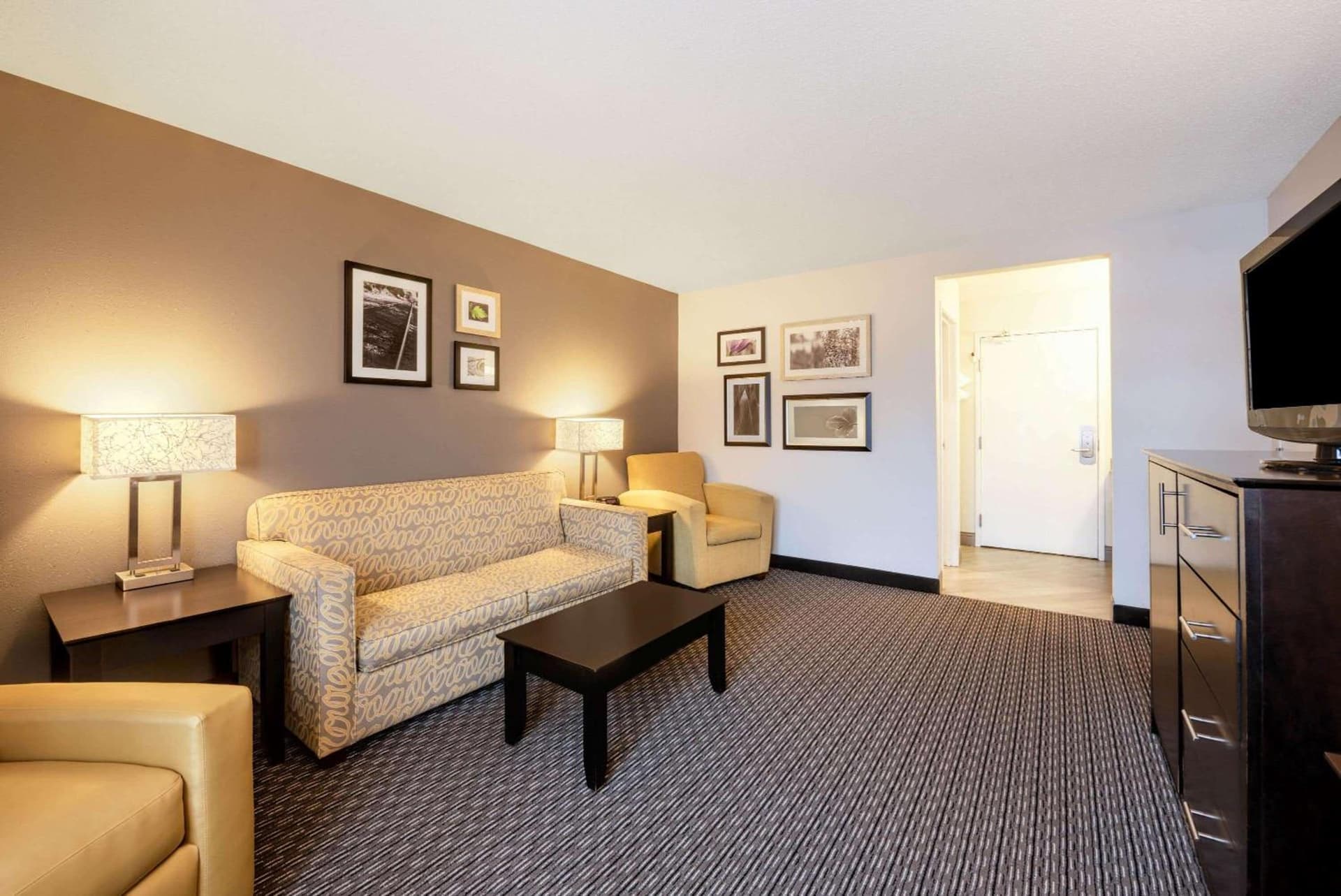 La Quinta by Wyndham Cleveland Macedonia gallery photo in Macedonia, OH — image 27
