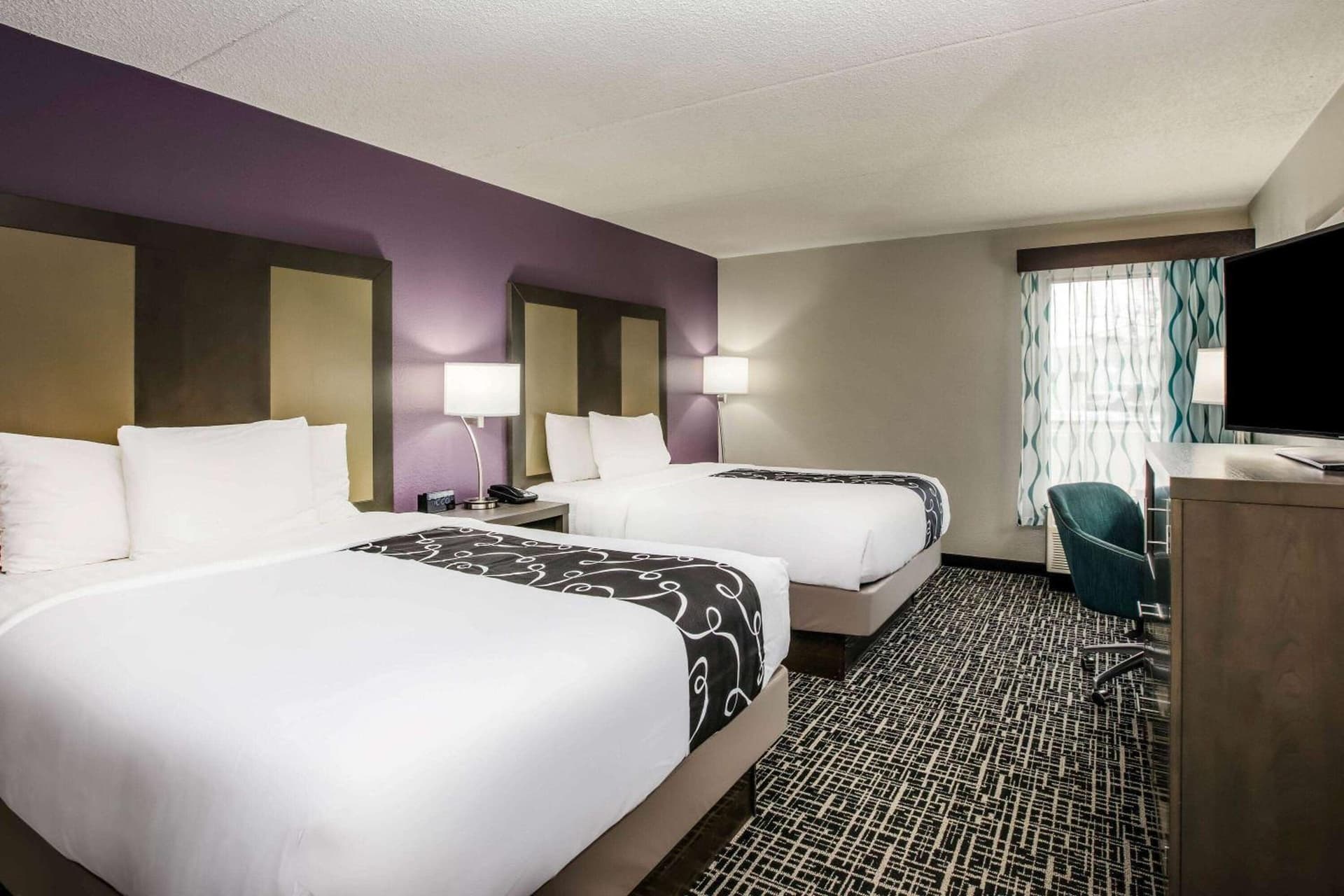 La Quinta Inn by Wyndham Davenport & Conference Center gallery photo in Davenport, IA — image 33