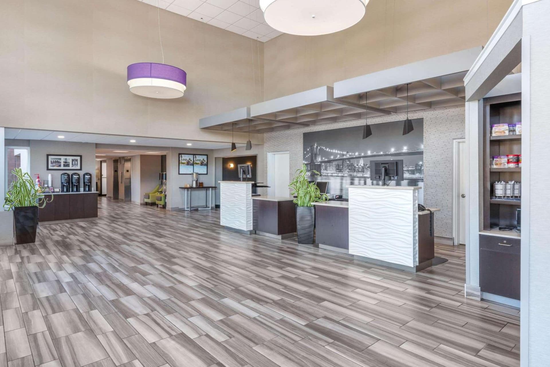 La Quinta by Wyndham Clifton/Rutherford gallery photo in Clifton, NJ — image 28
