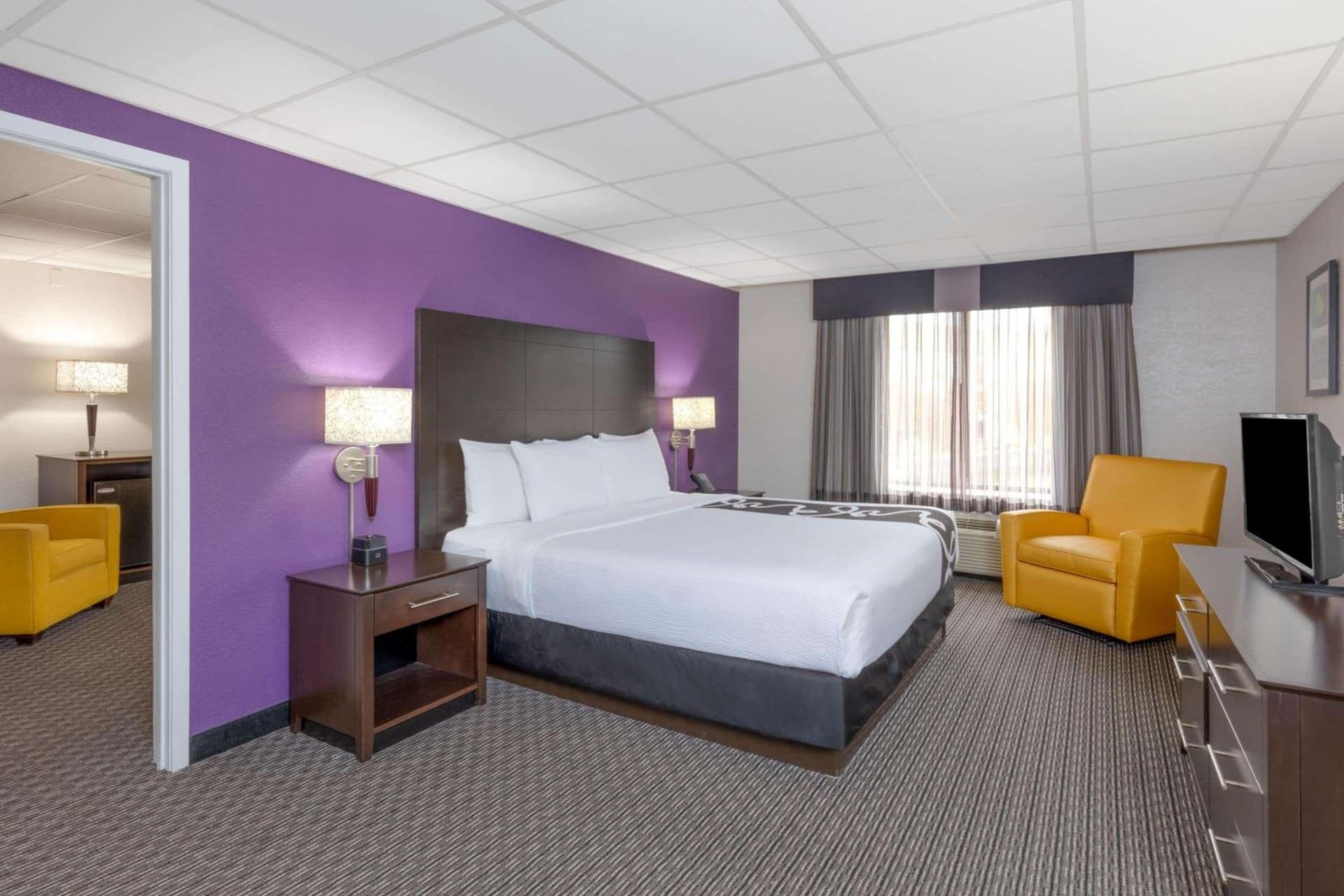 La Quinta by Wyndham Clifton/Rutherford gallery photo in Clifton, NJ — image 16