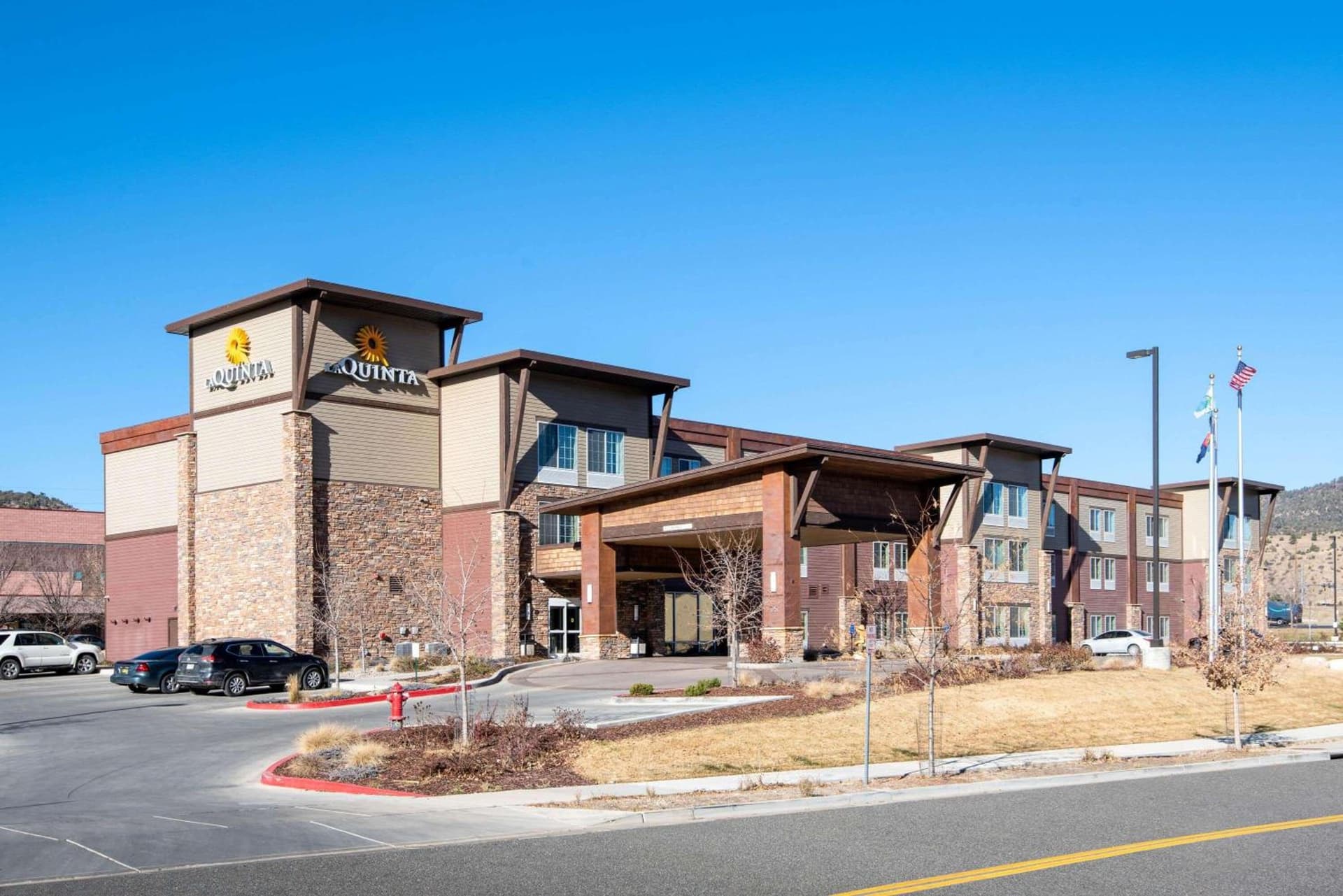 La Quinta by Wyndham Durango interior in Durango, CO — gallery photo 2