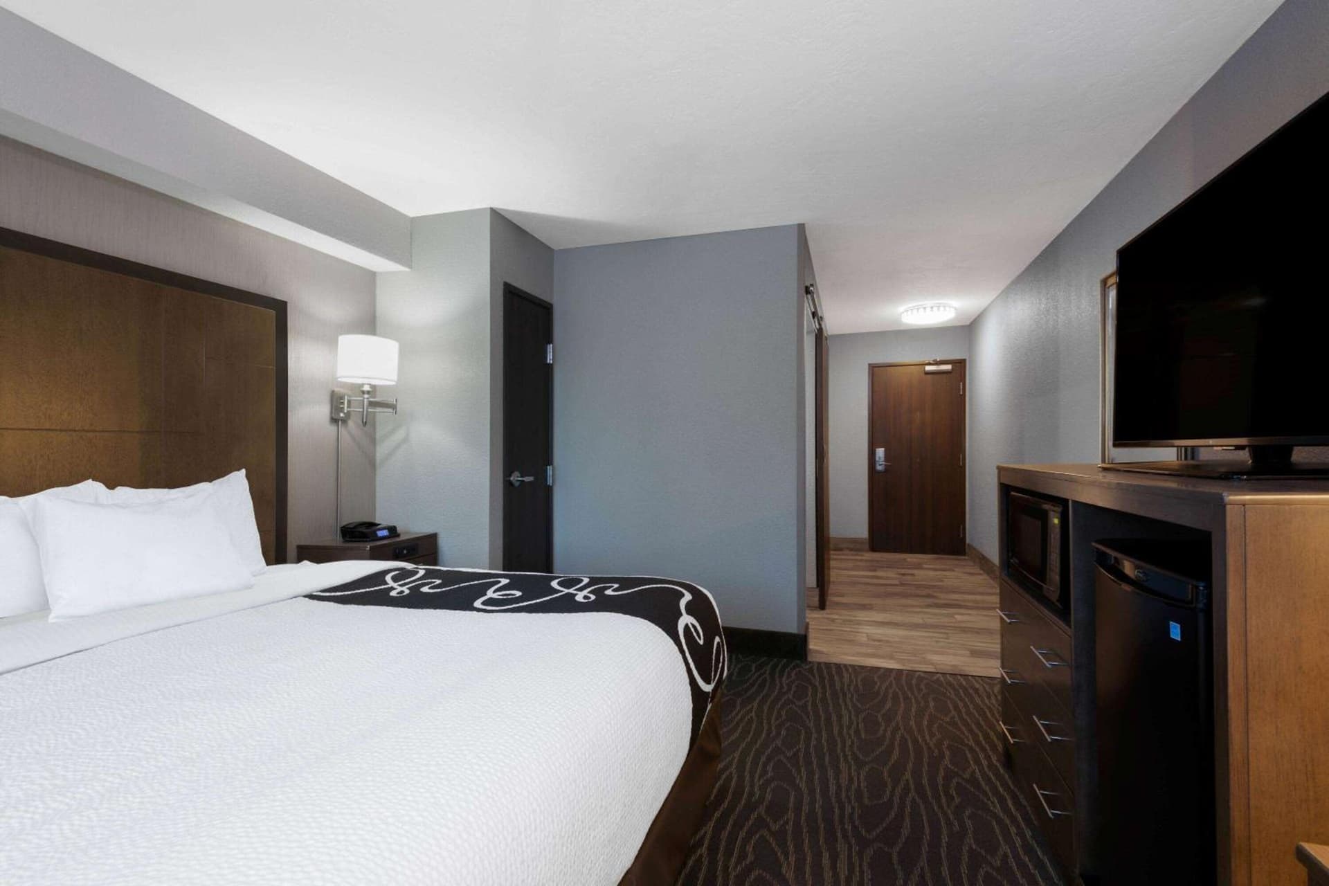La Quinta by Wyndham Anchorage Airport gallery photo in Anchorage, AK — image 17