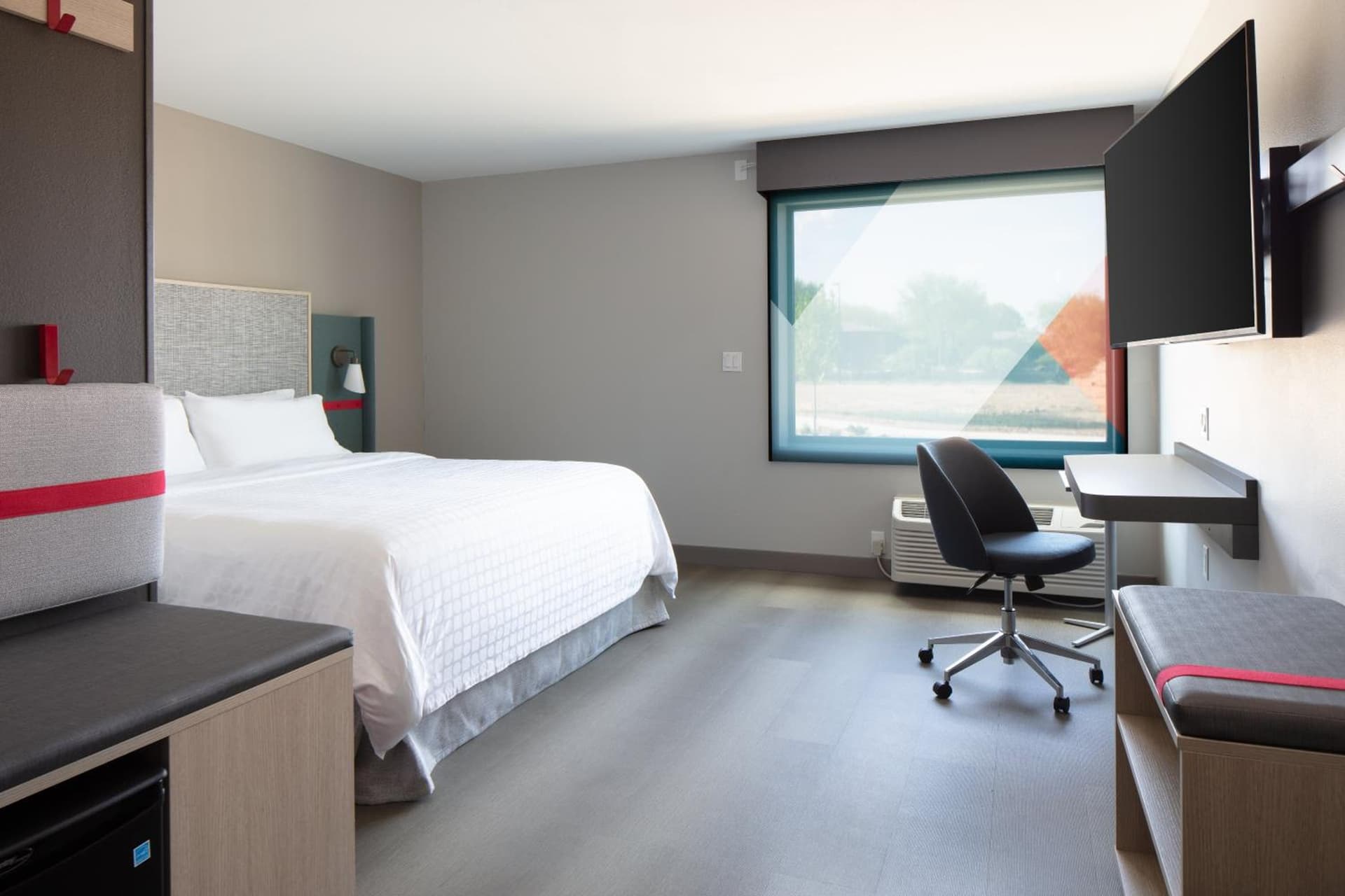 avid hotels - Madison - Monona by IHG gallery photo in Monona, WI — image 12
