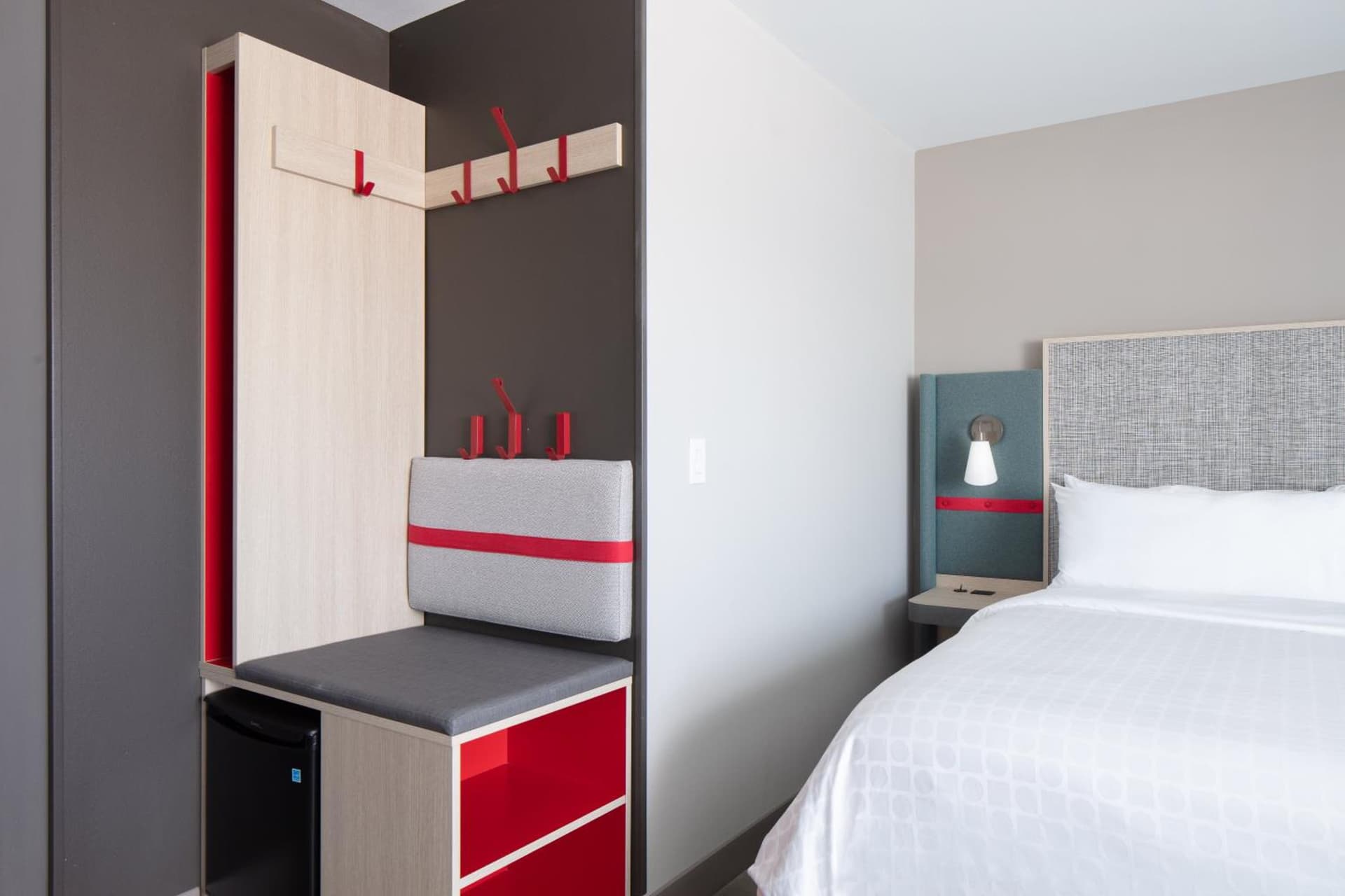 avid hotels - Madison - Monona by IHG gallery photo in Monona, WI — image 41