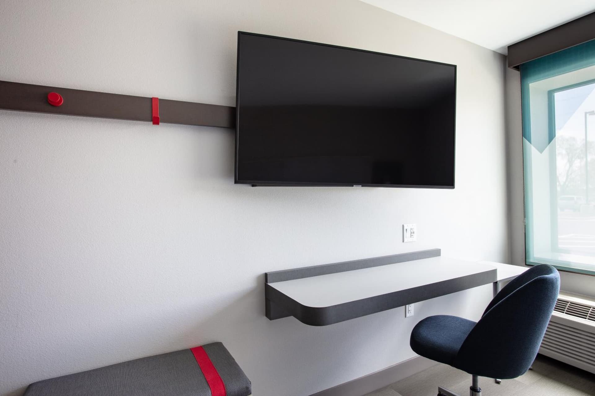 avid hotels - Madison - Monona by IHG gallery photo in Monona, WI — image 47