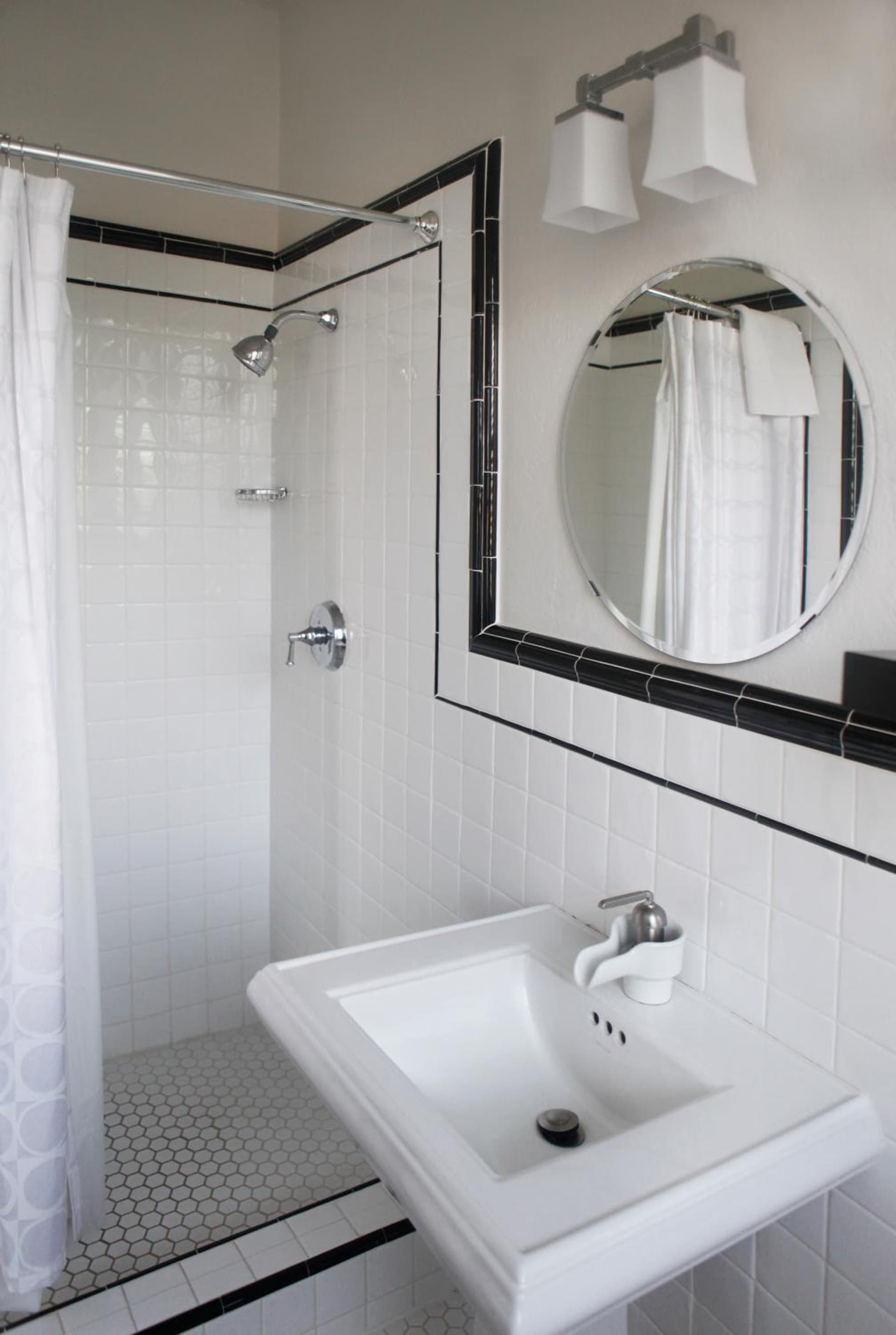 Mount View Hotel & Spa property views in Calistoga, CA — gallery photo 3
