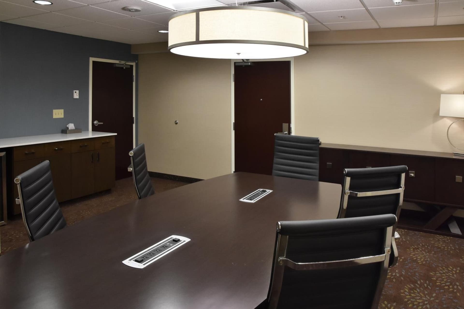 Holiday Inn Canton-Belden Village by IHG property views in Canton, OH — gallery photo 3