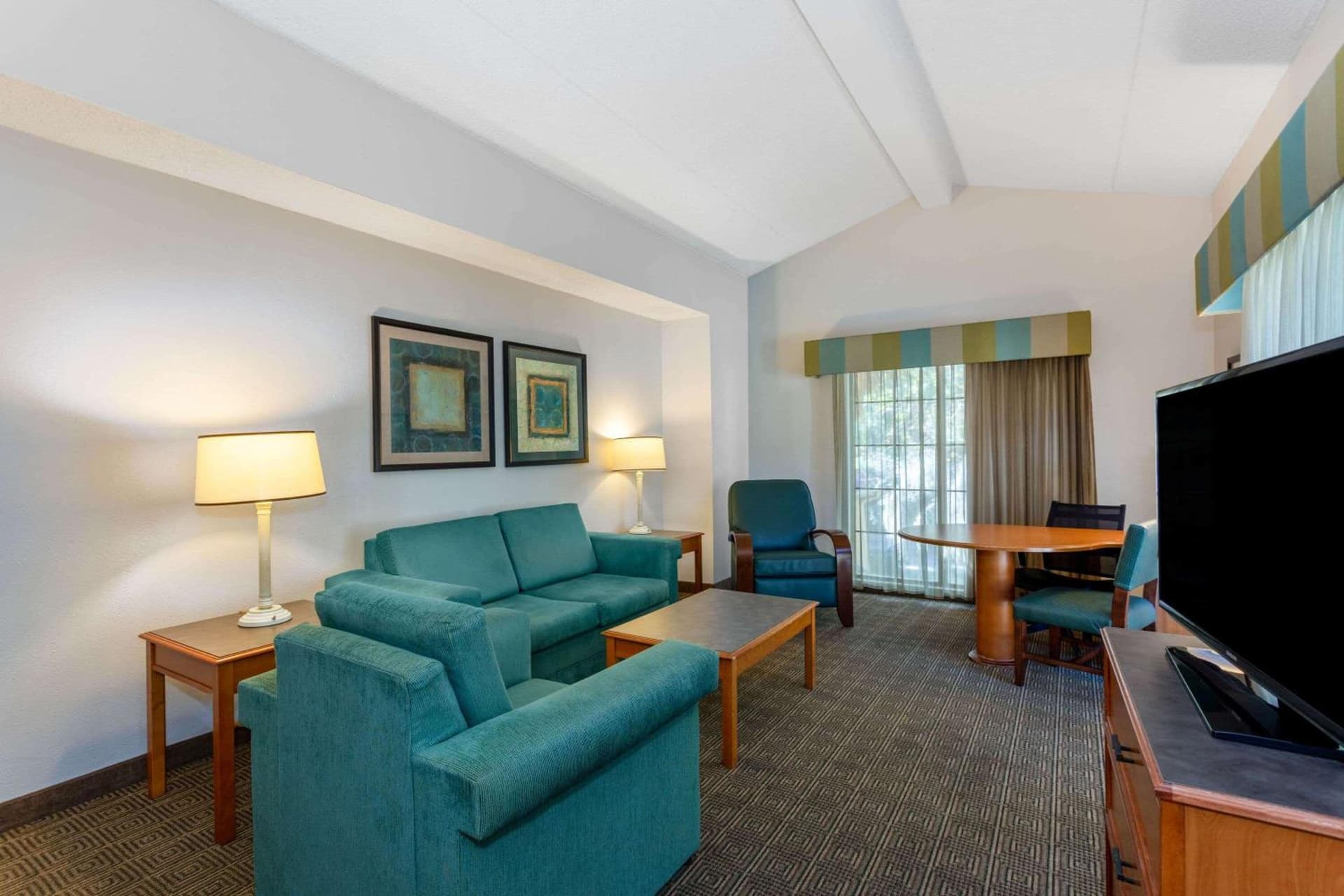 La Quinta Inn by Wyndham Tallahassee North gallery photo in Tallahassee, FL — image 54