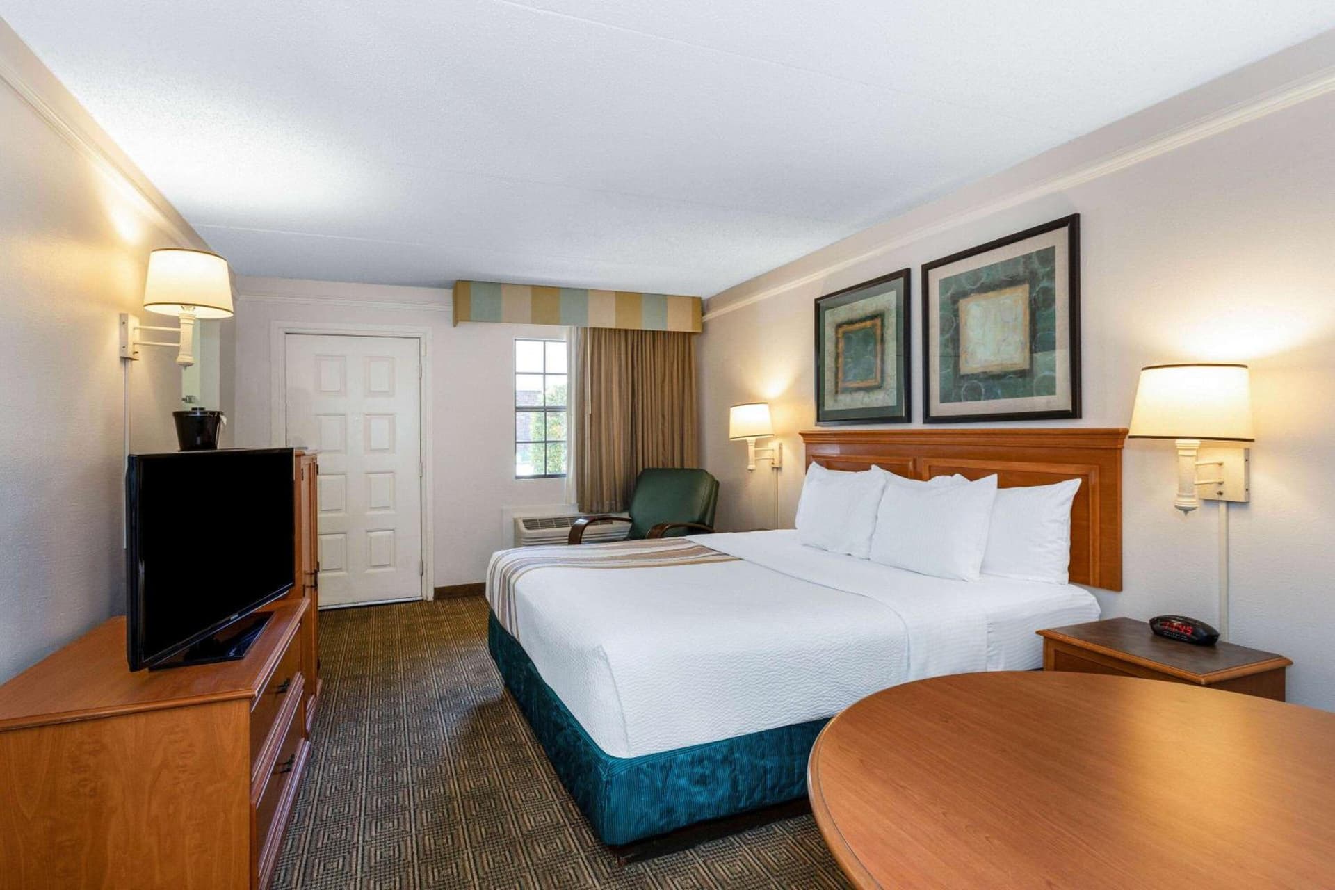 La Quinta Inn by Wyndham Tallahassee North gallery photo in Tallahassee, FL — image 70
