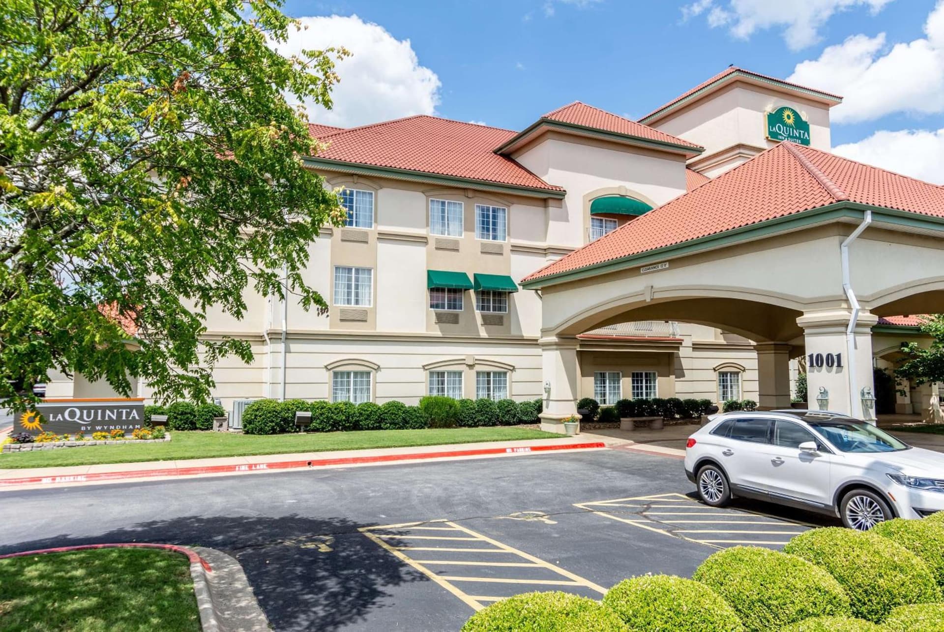 La Quinta by Wyndham Bentonville gallery photo in Bentonville, AR — image 19