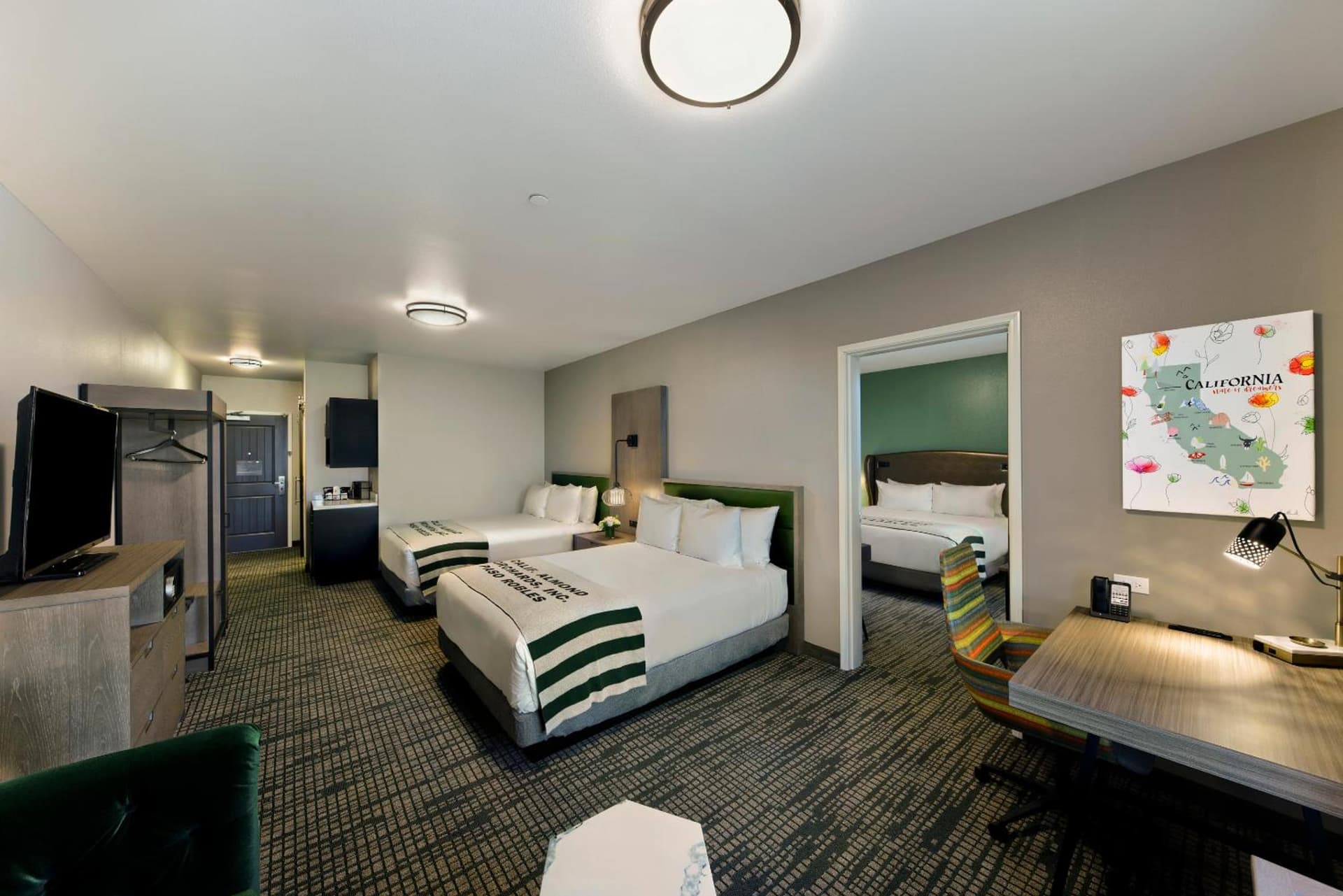 Oxford Suites Paso Robles gallery photo in Paso Robles, CA — image 17