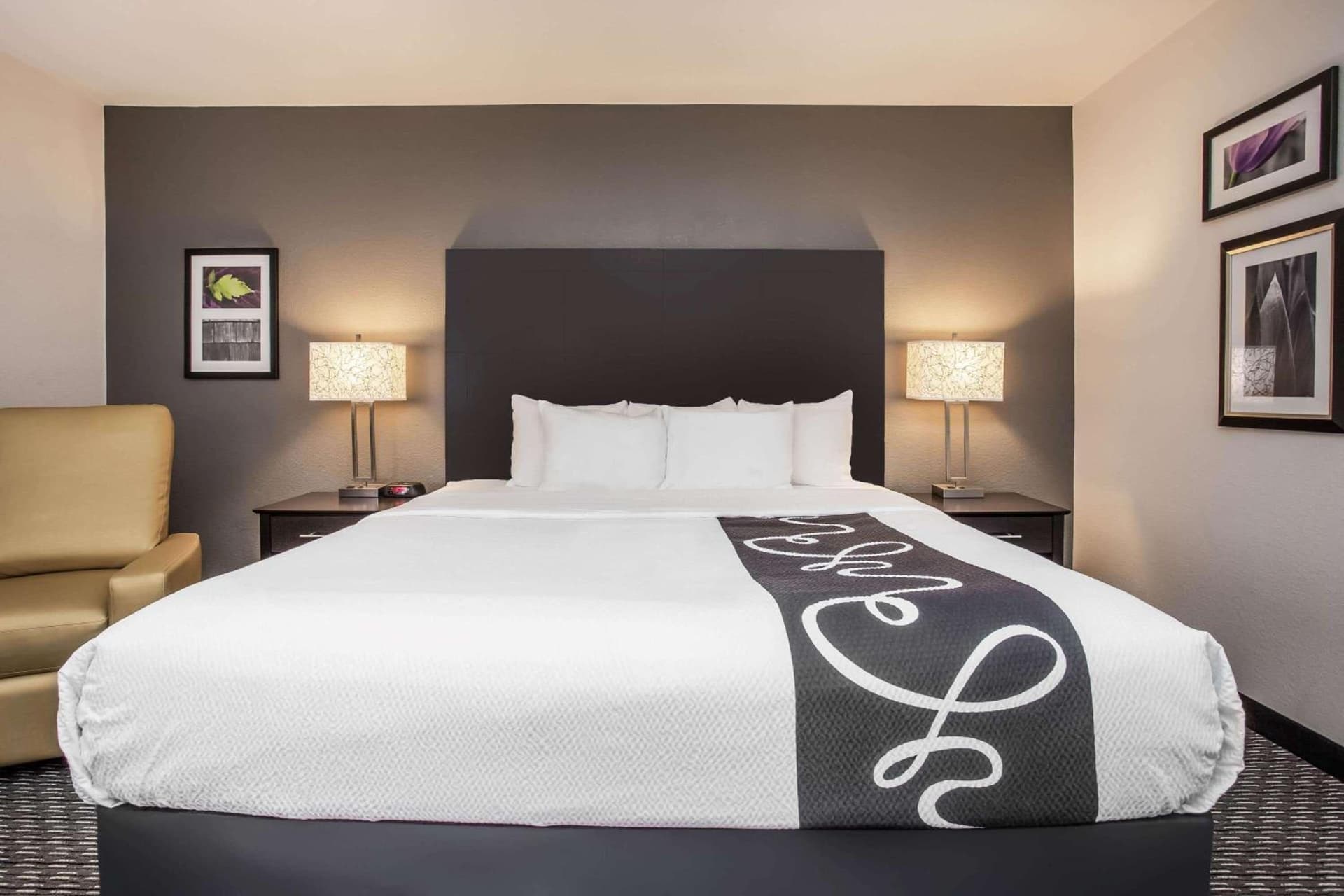 La Quinta Inn by Wyndham Oshkosh gallery photo in Oshkosh, WI — image 33