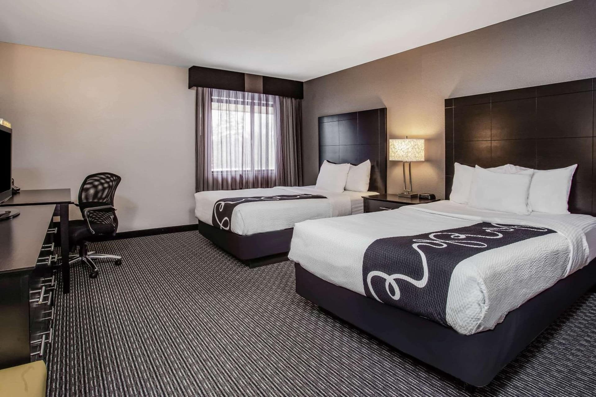La Quinta Inn by Wyndham Oshkosh gallery photo in Oshkosh, WI — image 38