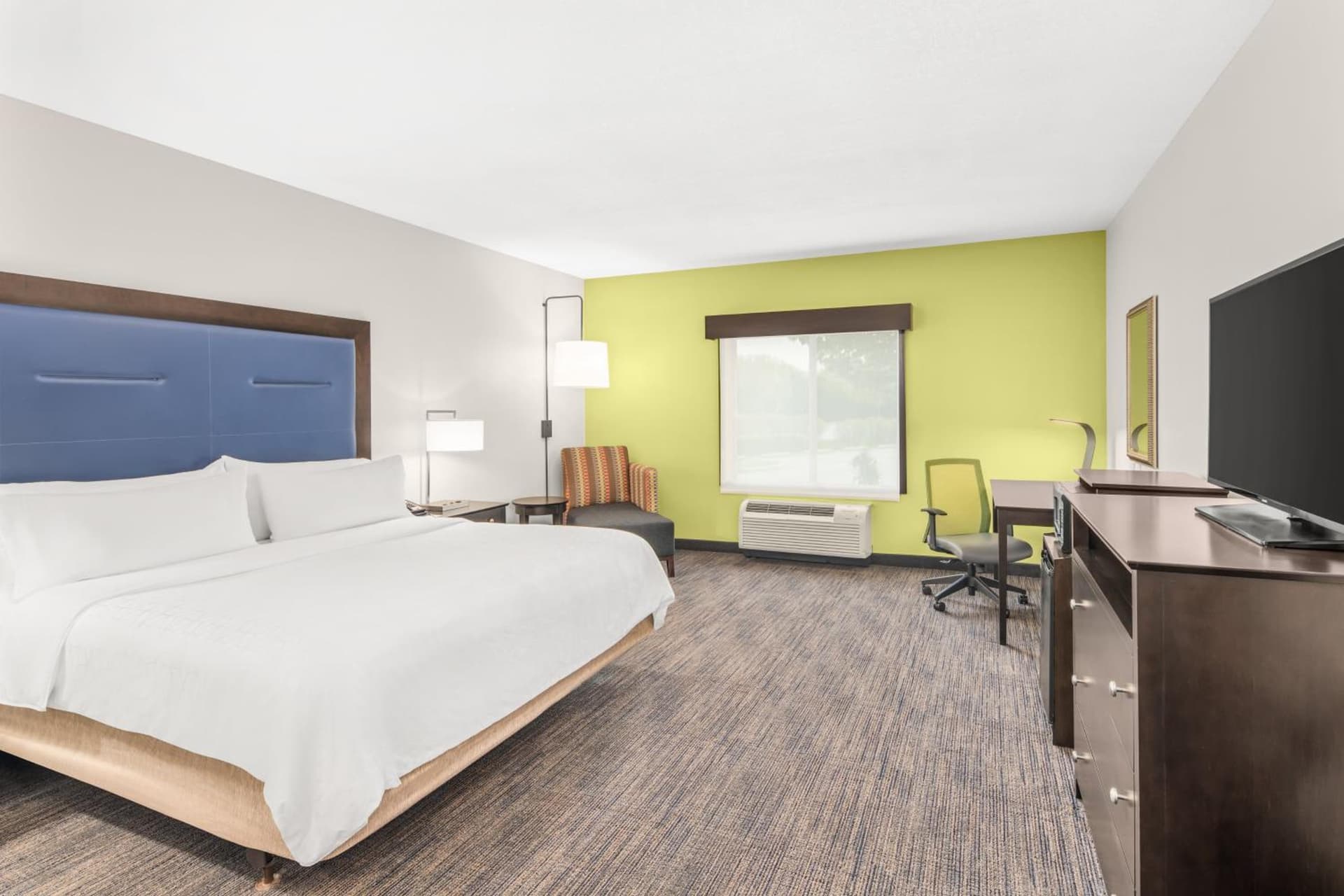 Holiday Inn Express & Suites Wilmington-Newark by IHG gallery photo in Newark, DE — image 46