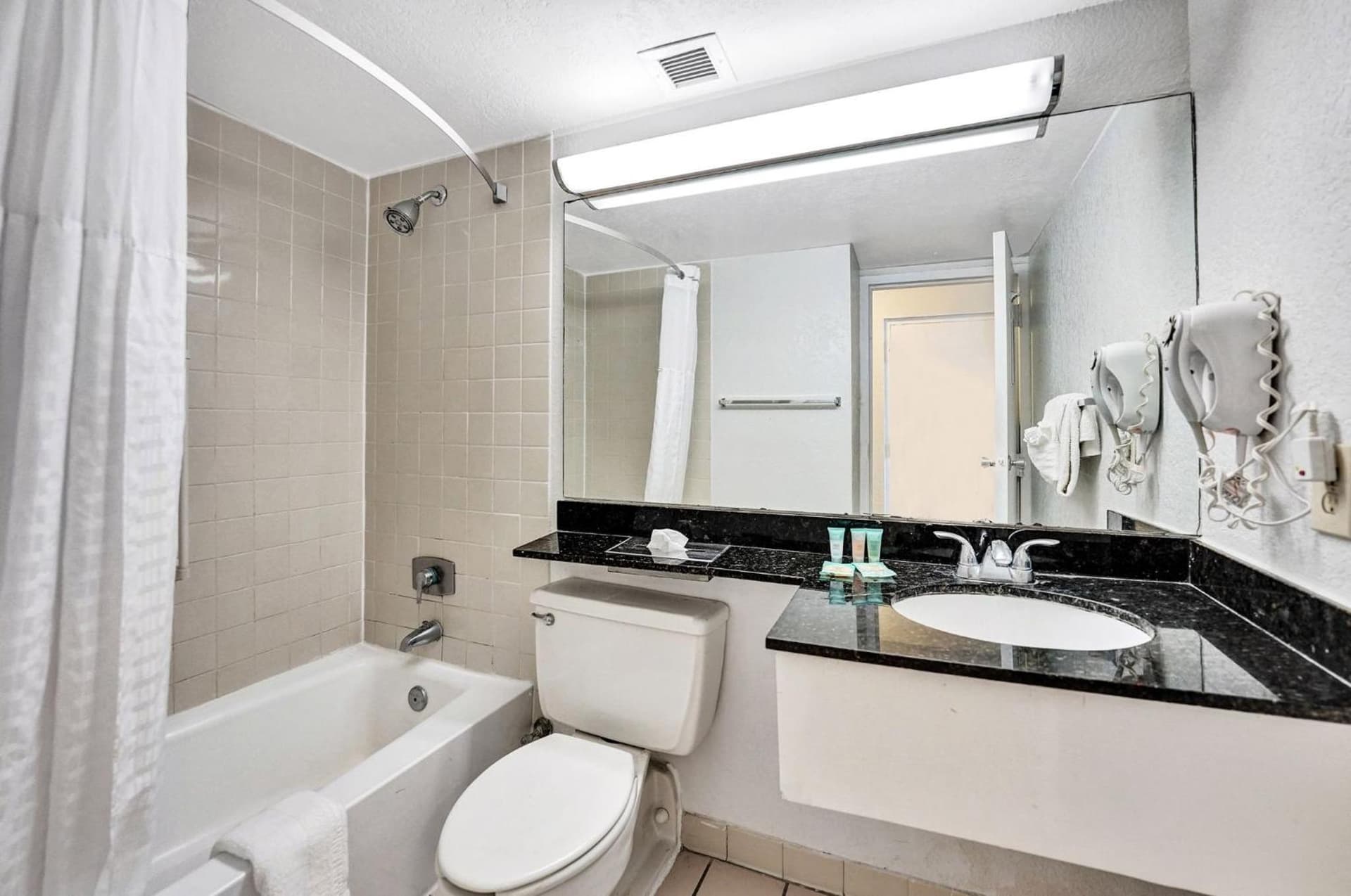 Plaza Hotel Fort Lauderdale gallery photo in Fort Lauderdale, FL — image 64