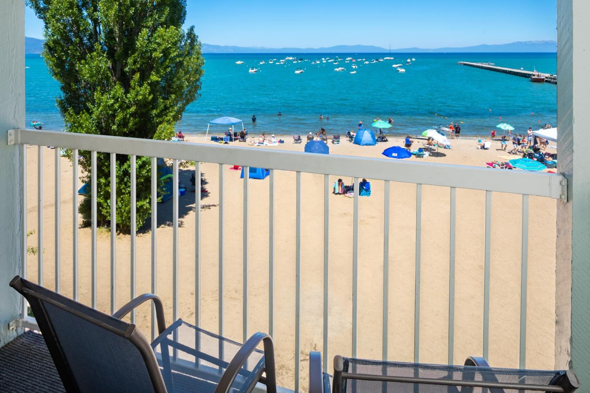 Beach Retreat & Lodge at Tahoe interior in South Lake Tahoe, CA — gallery photo 2