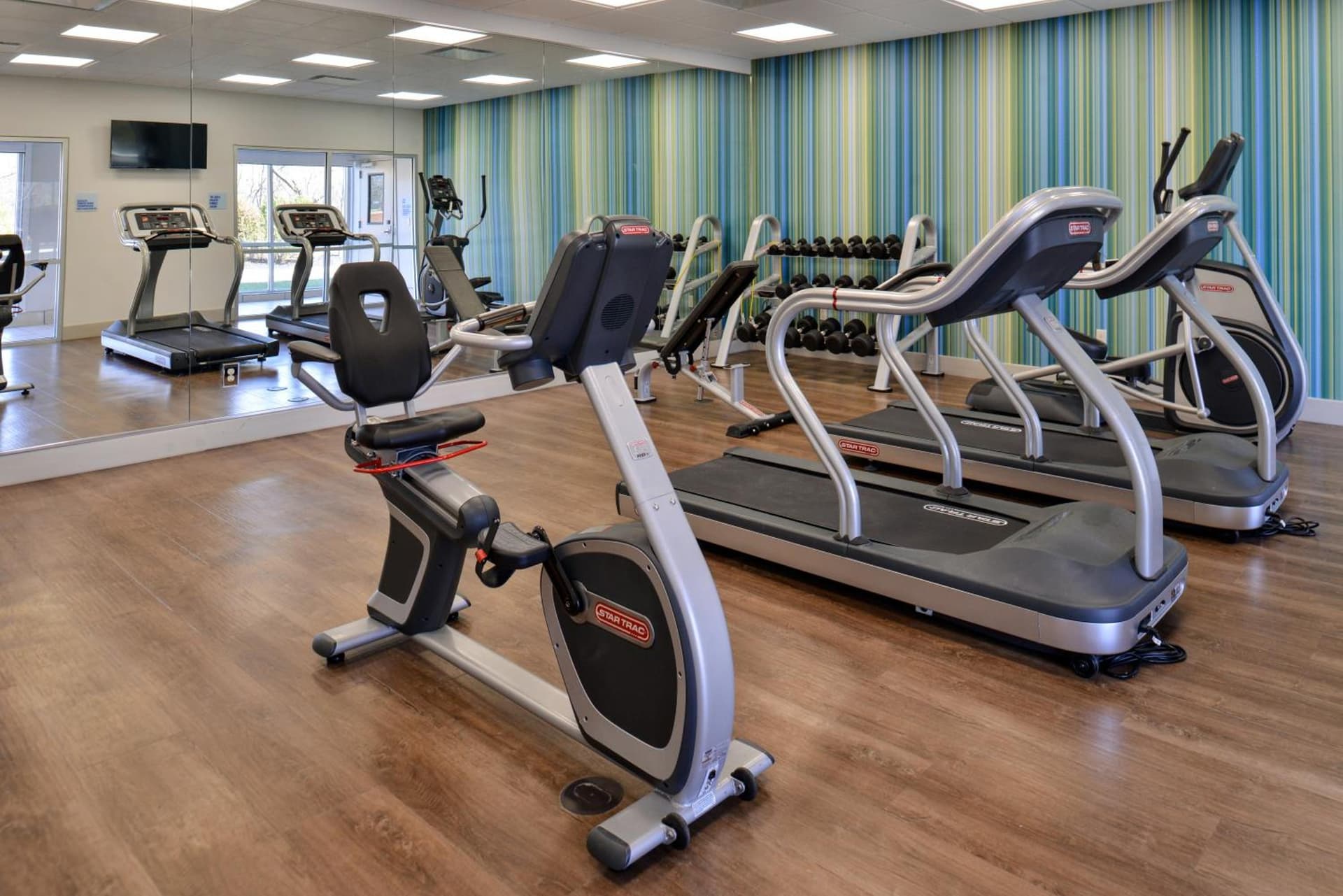 Holiday Inn Express & Suites - Brighton South - US 23 by IHG gallery photo in Brighton, MI — image 12