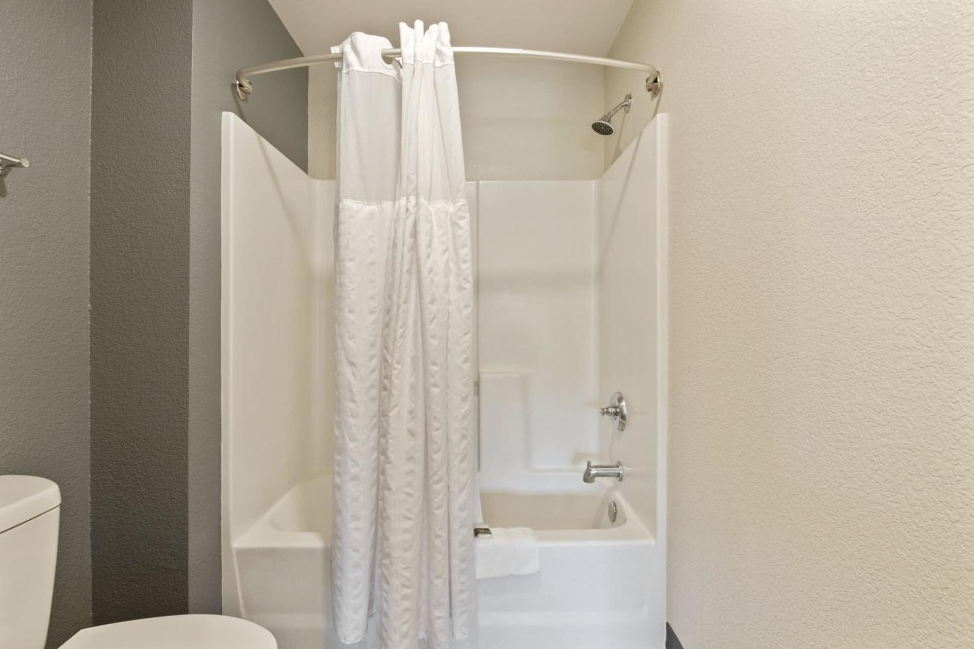 Extended Stay America Suites - Fremont - Newark gallery photo in Fremont, CA — image 72