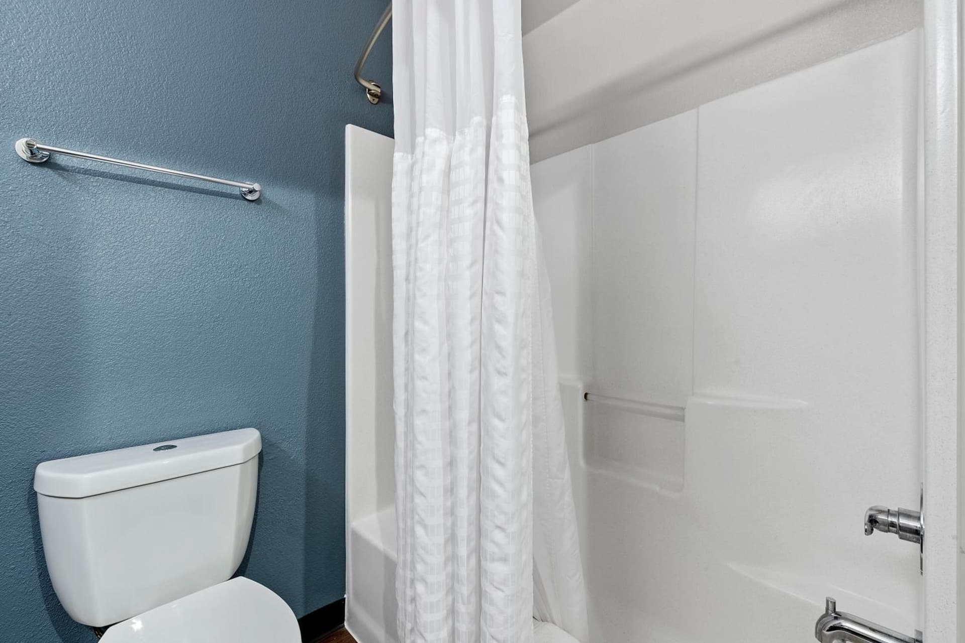 Extended Stay America Suites - Fremont - Newark gallery photo in Fremont, CA — image 36