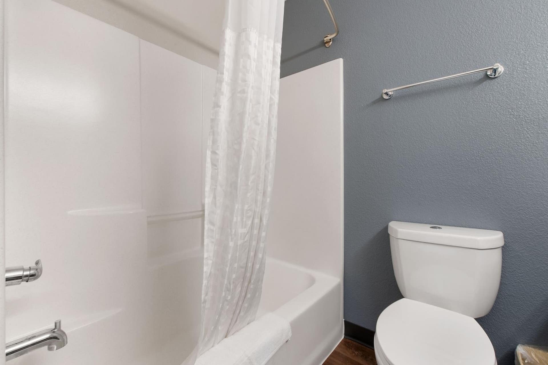 Extended Stay America Suites - Fremont - Newark gallery photo in Fremont, CA — image 58