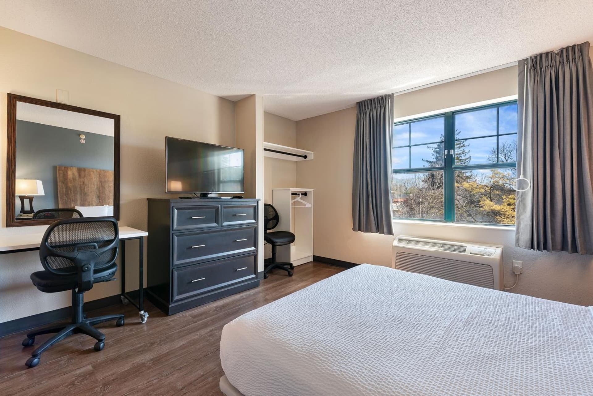 Extended Stay America Suites - Fremont - Newark gallery photo in Fremont, CA — image 44