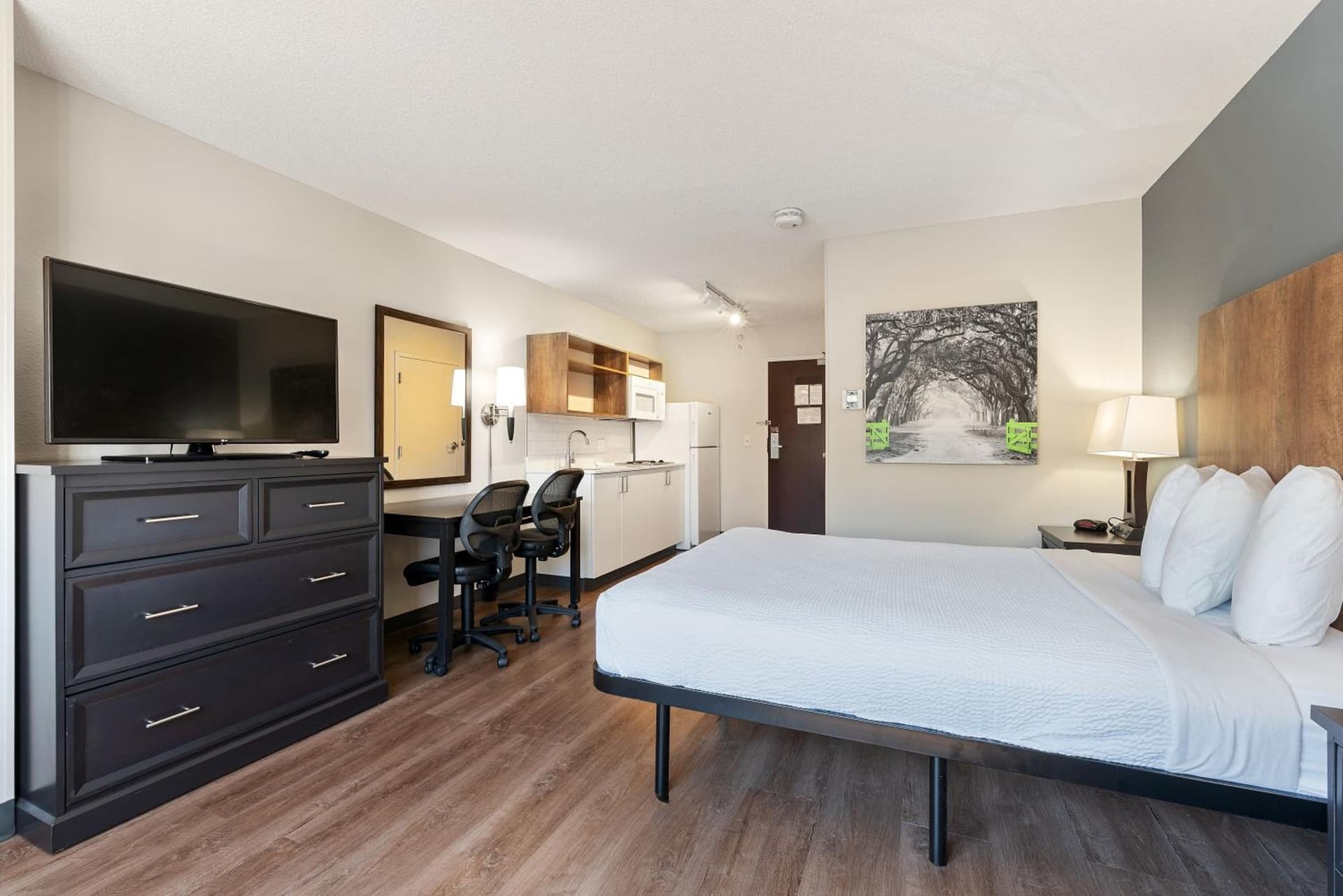 Extended Stay America Suites - Fremont - Newark gallery photo in Fremont, CA — image 42