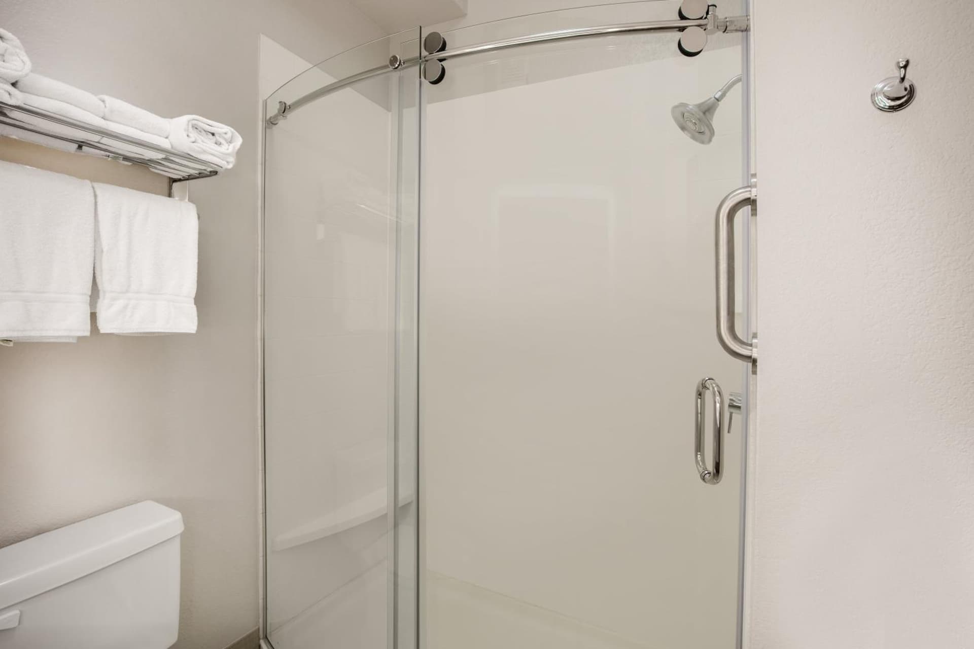 Holiday Inn Express Hotel & Suites Dallas - Grand Prairie I-20 by IHG gallery photo in Grand Prairie, TX — image 38