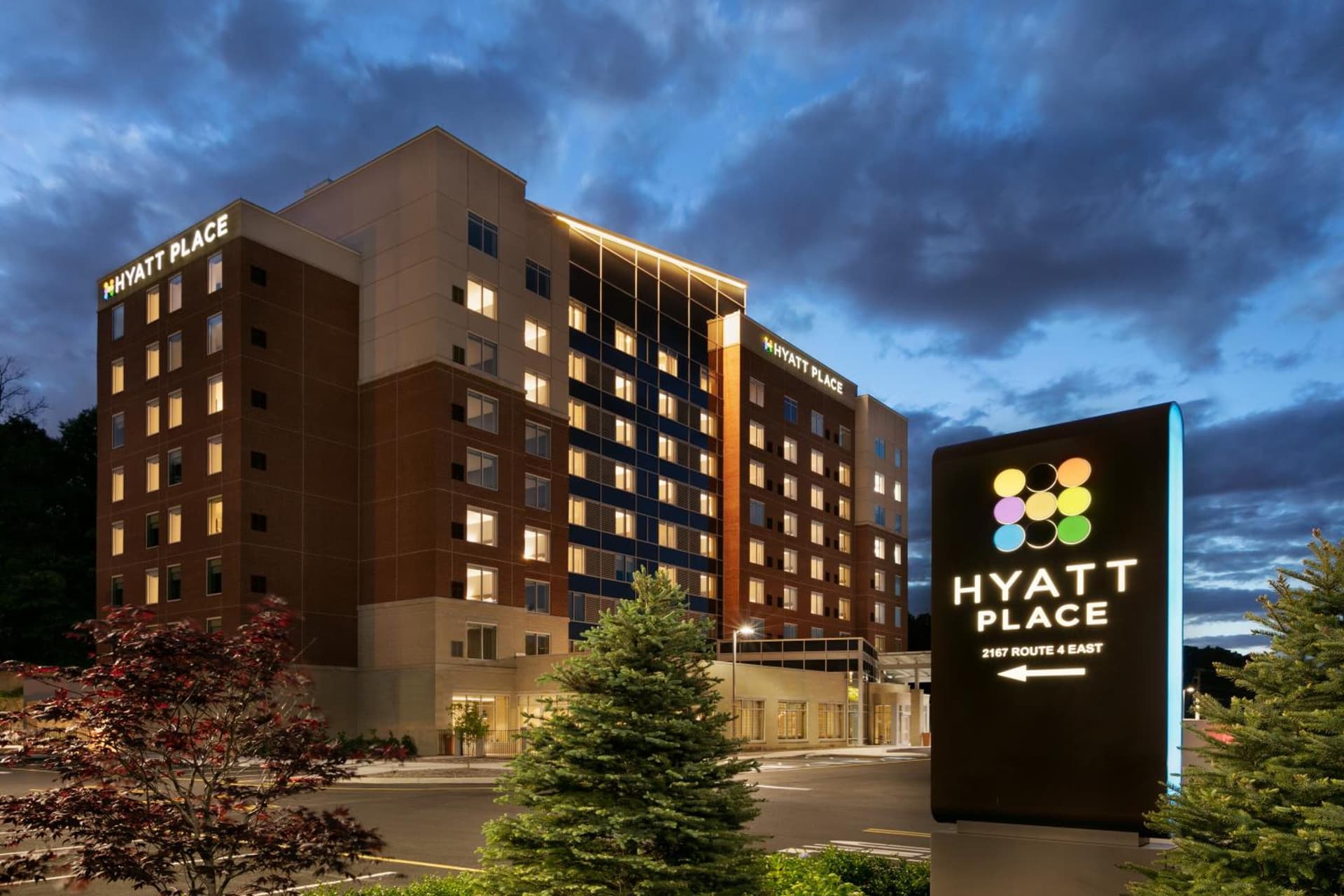 Hyatt Place Fort Lee/George Washington Bridge featured exterior or lobby in Fort Lee, NJ — similar hotel