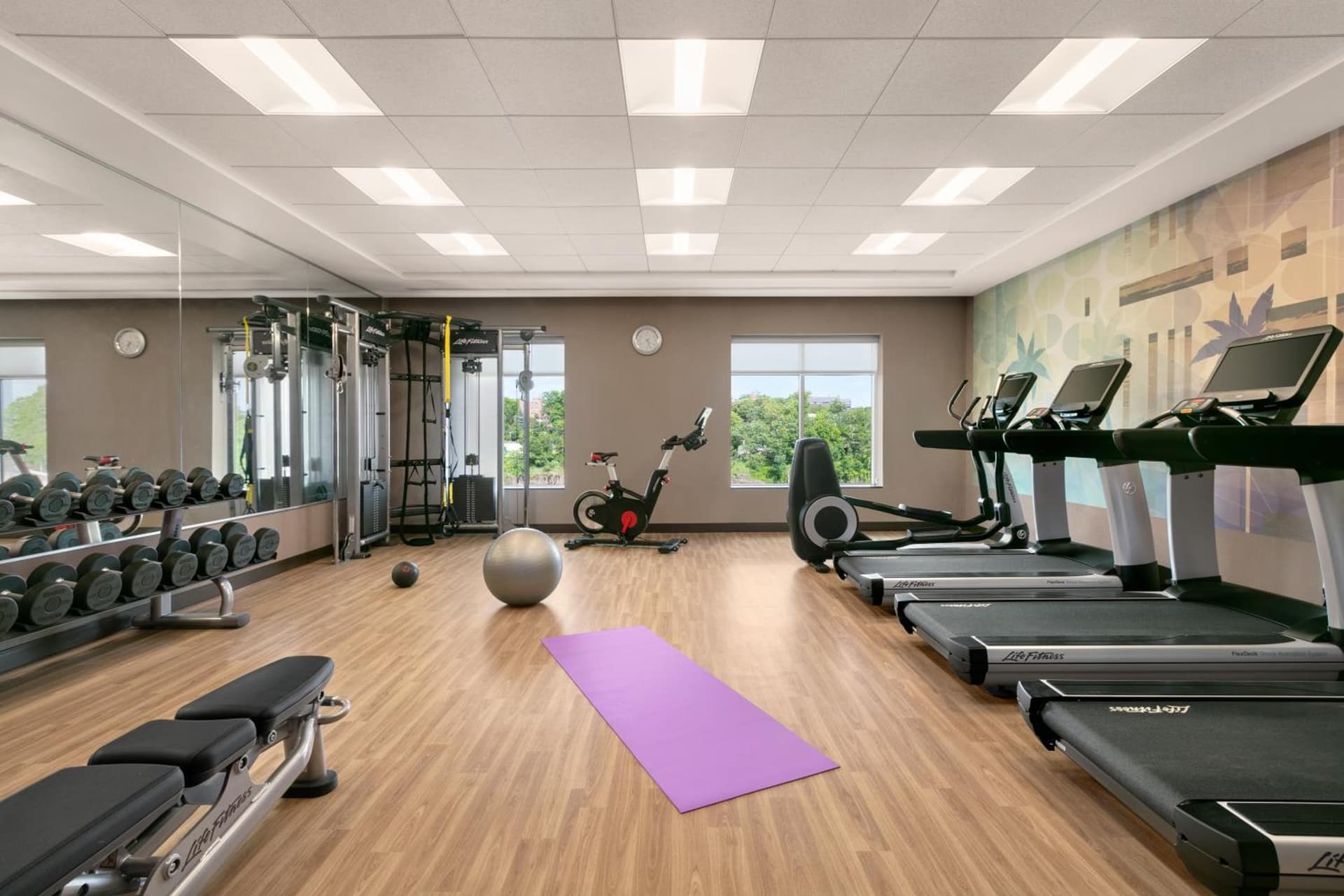Hyatt Place Fort Lee/George Washington Bridge gallery photo in Fort Lee, NJ — image 25