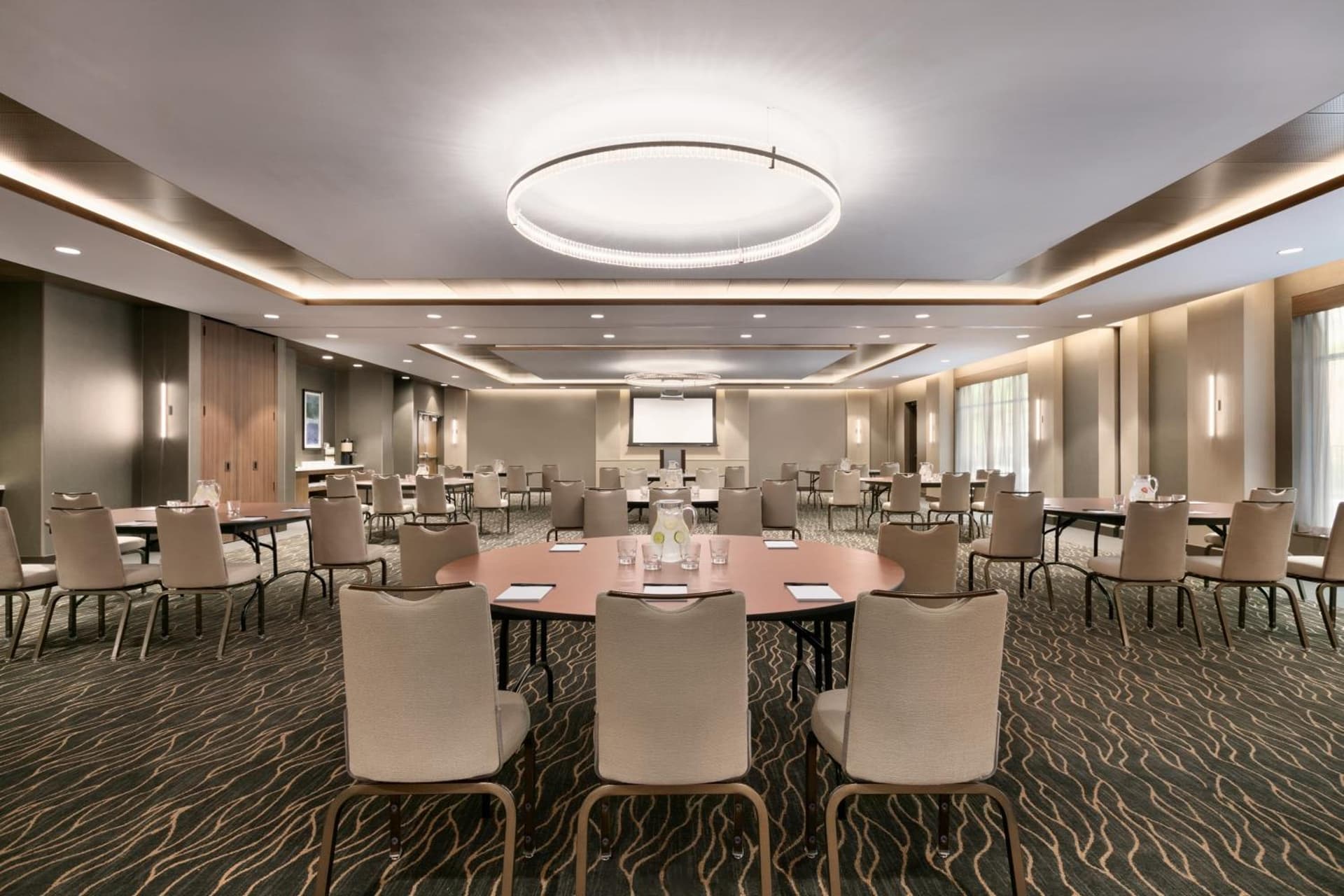 Hyatt Place Fort Lee/George Washington Bridge gallery photo in Fort Lee, NJ — image 26