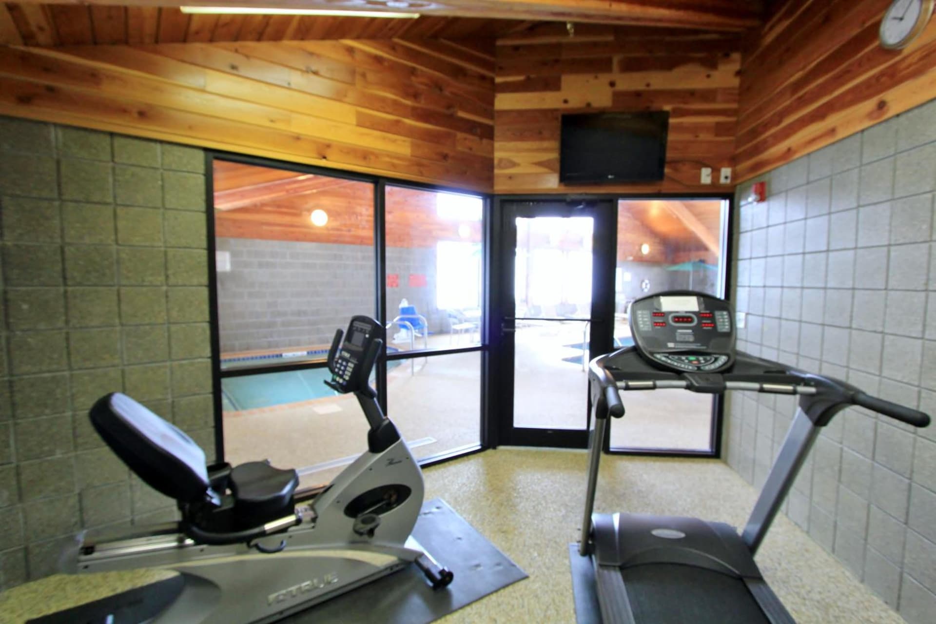 AmericInn by Wyndham Cedar Rapids Airport gallery photo in Cedar Rapids, IA — image 23