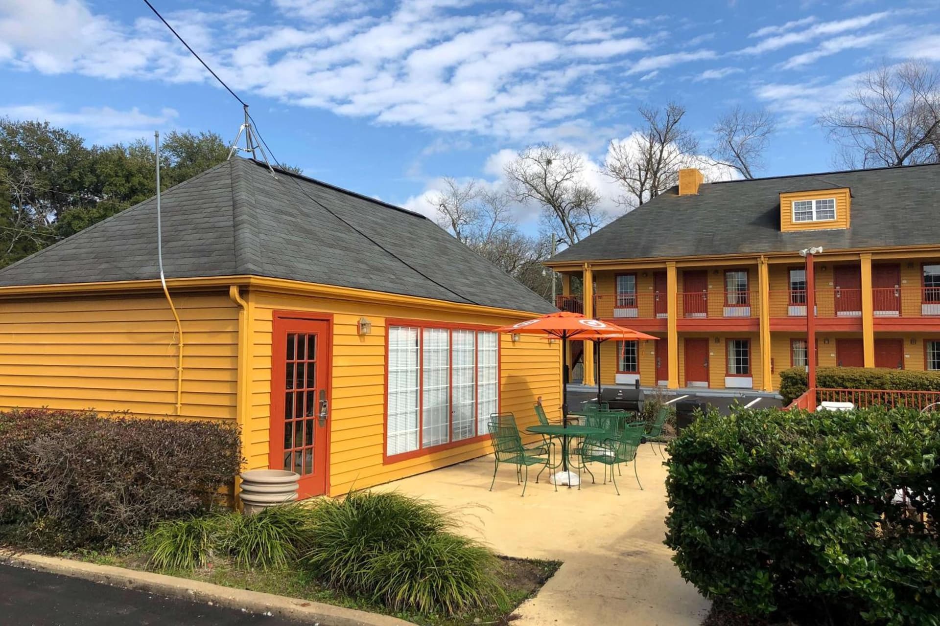Baymont by Wyndham Selma featured exterior or lobby in Selma, AL — similar hotel