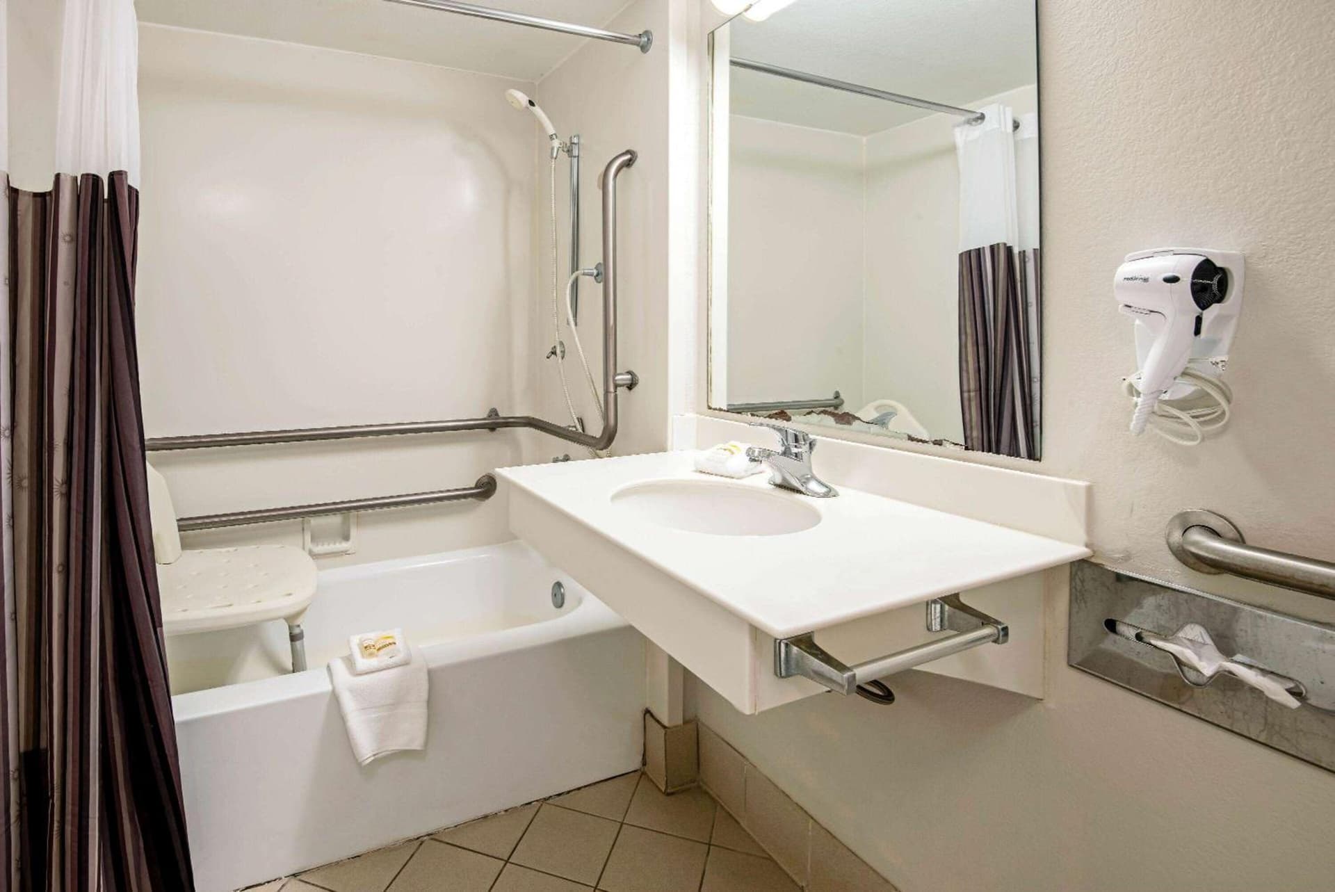 La Quinta Inn by Wyndham Amarillo Mid-City gallery photo in Amarillo, TX — image 53