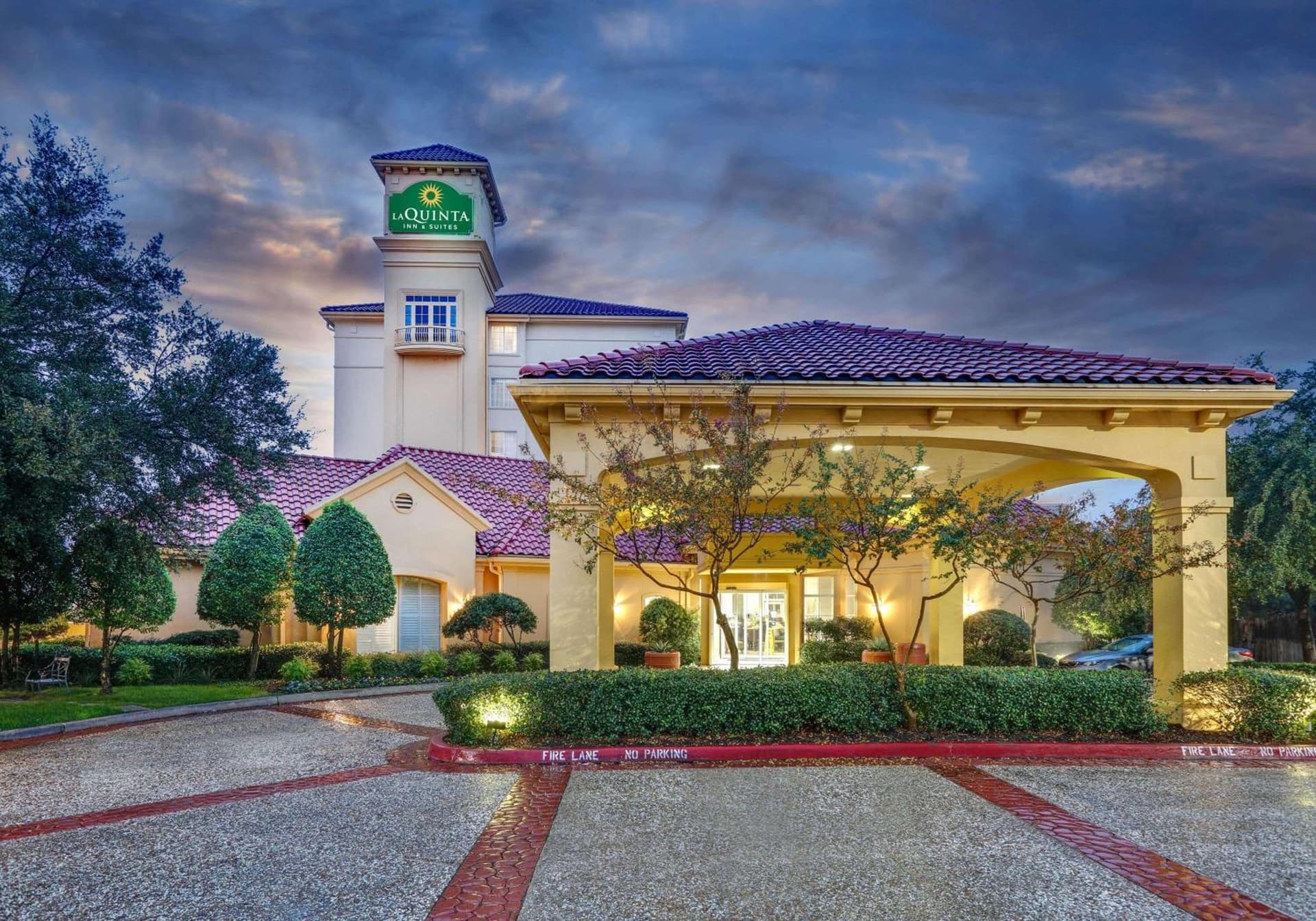 La Quinta by Wyndham Dallas North Central gallery photo in Dallas, TX — image 11