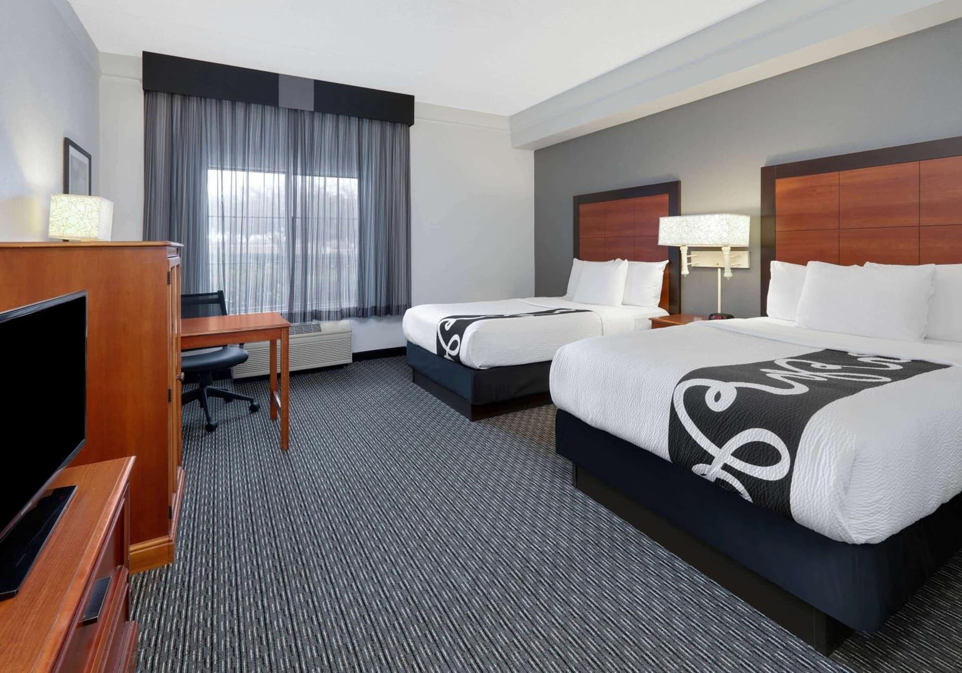 La Quinta by Wyndham Dallas North Central gallery photo in Dallas, TX — image 6