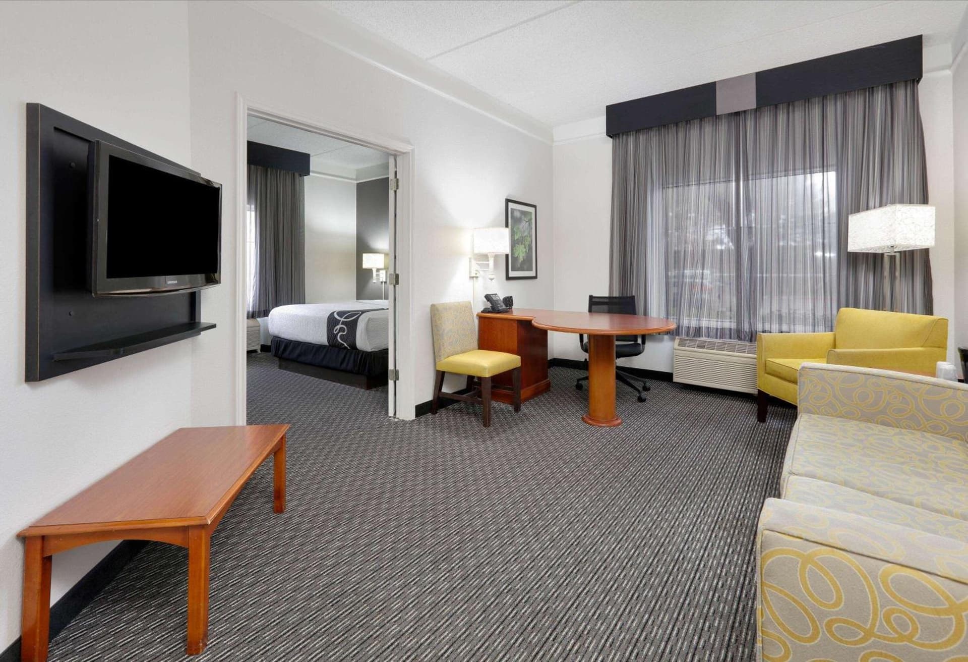La Quinta by Wyndham Dallas North Central gallery photo in Dallas, TX — image 5